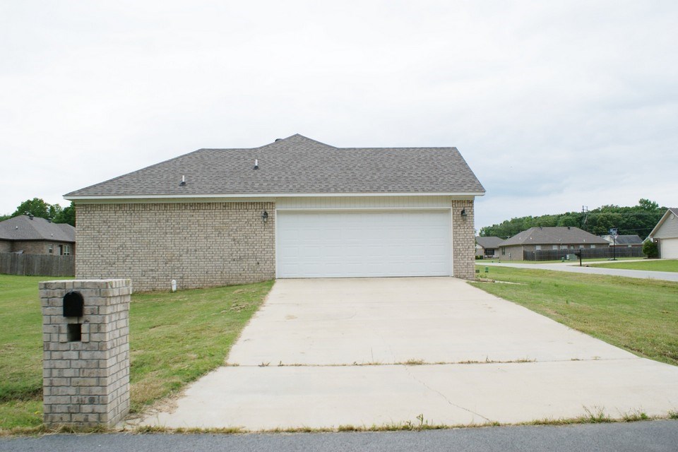 Meadow West Phase III - Residential