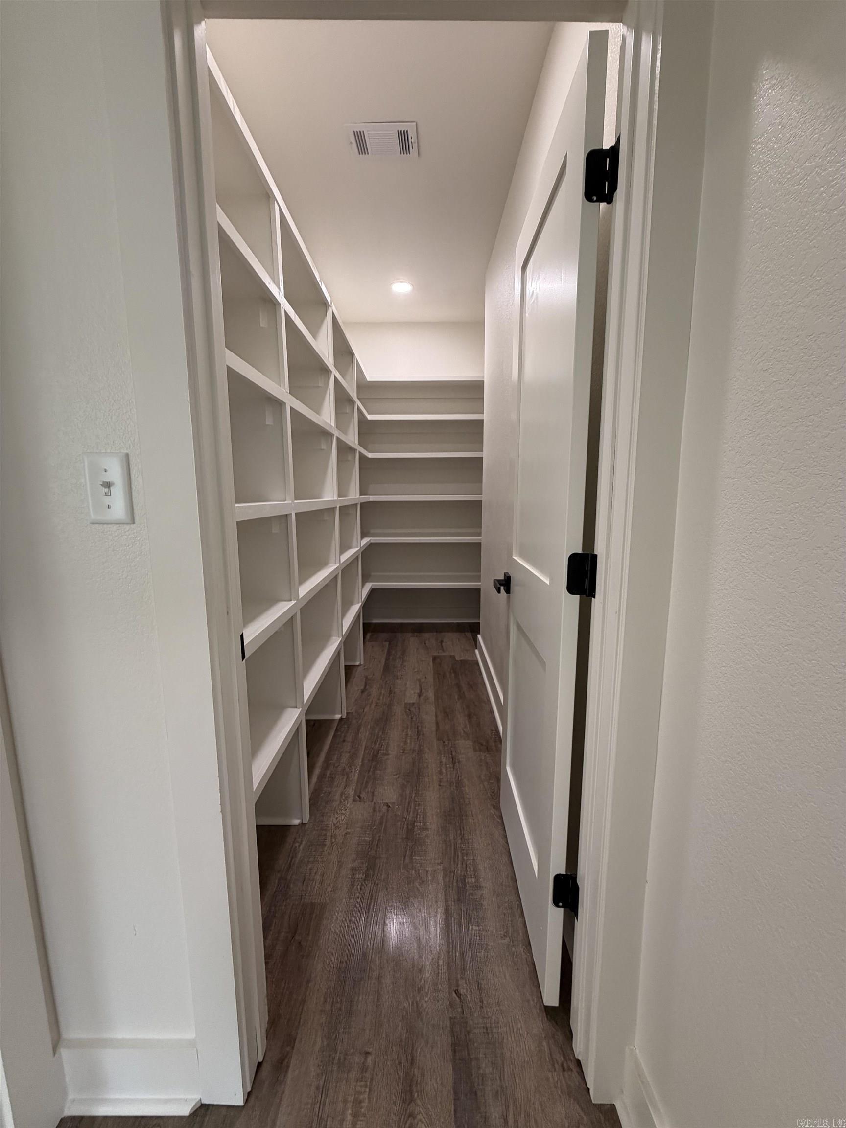 ROSE CREEK - Residential