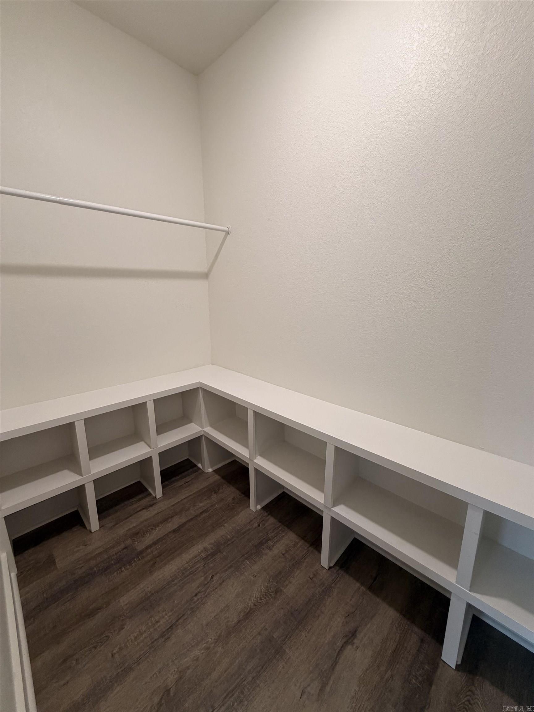 ROSE CREEK - Residential