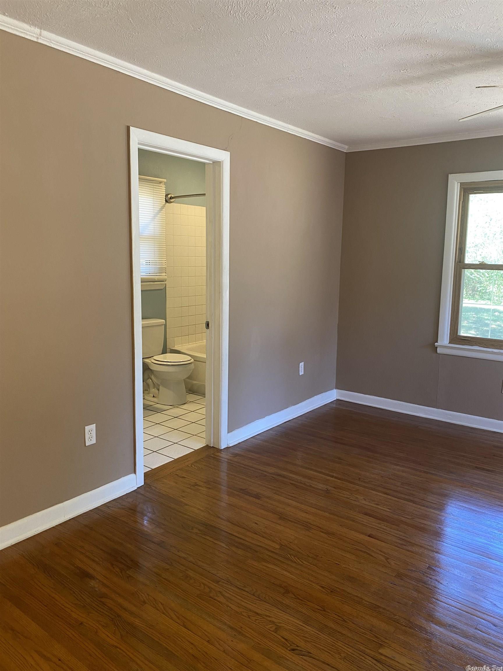 VALLEY VIEW - Residential
