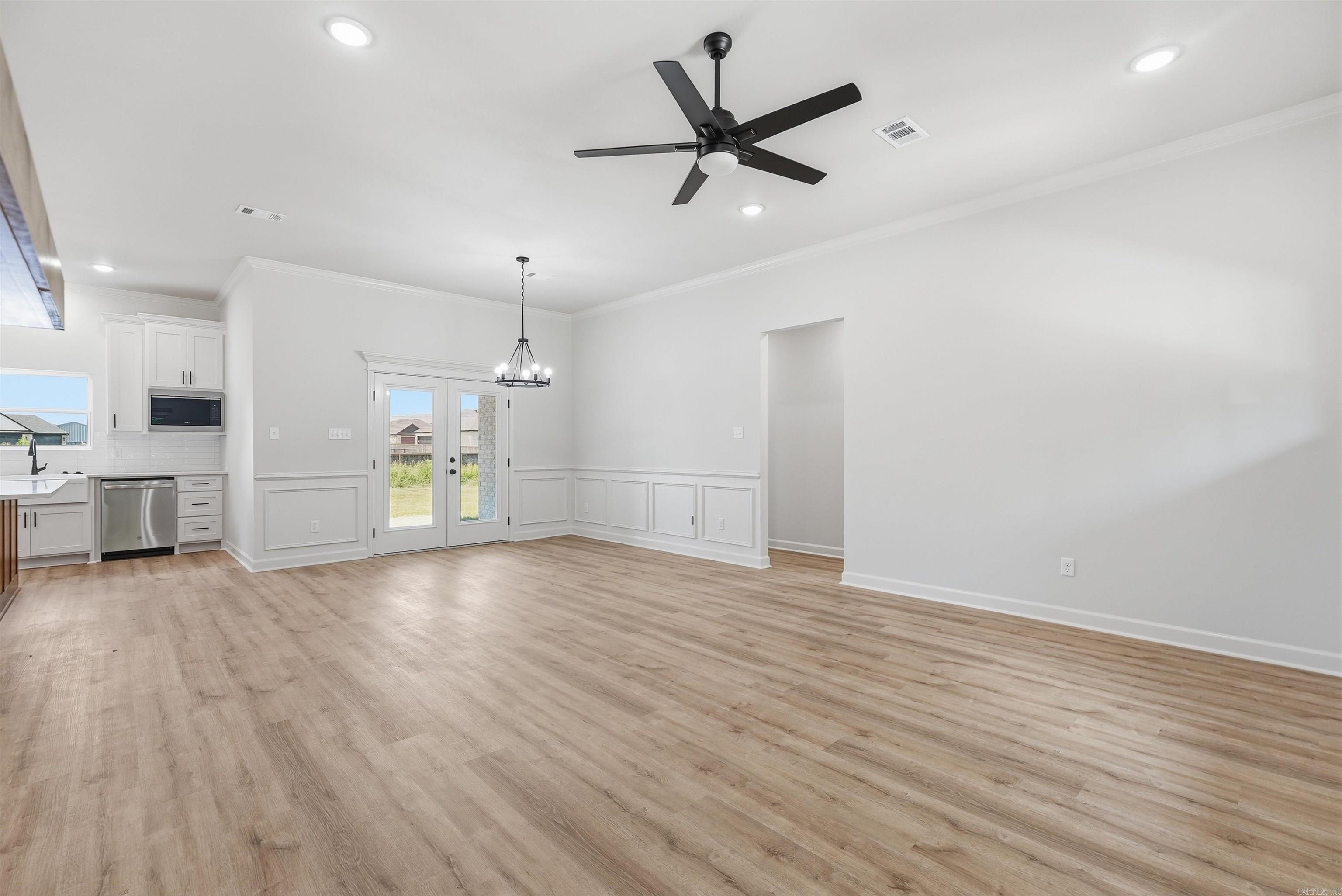 MOUNT TABOR ESTATES - Residential