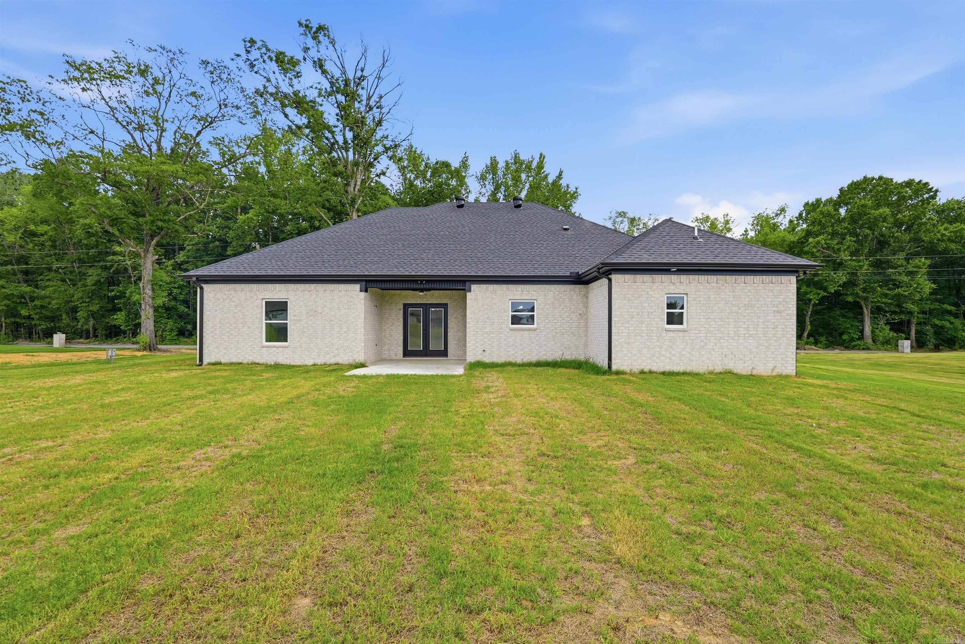 MOUNT TABOR ESTATES - Residential