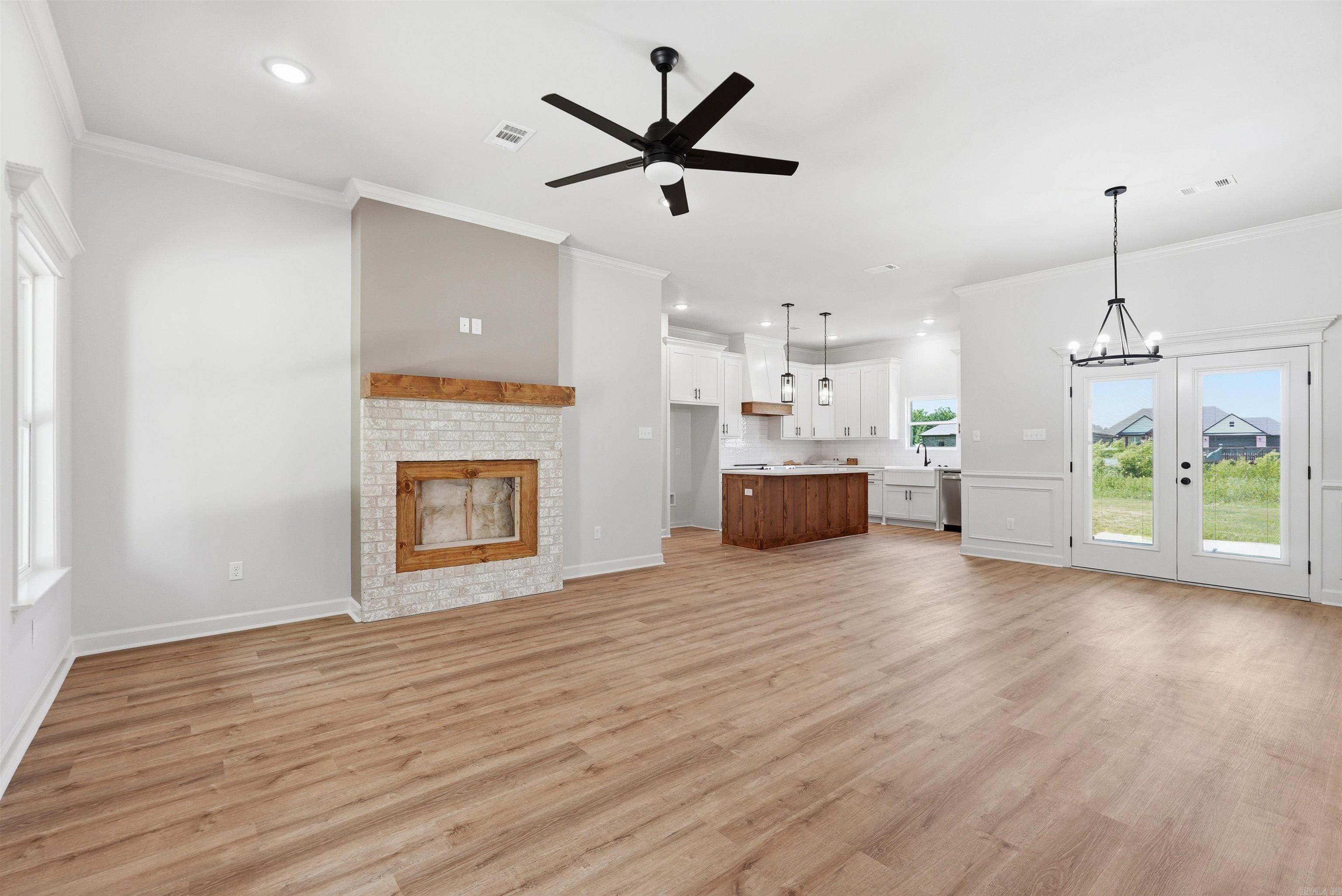 MOUNT TABOR ESTATES - Residential