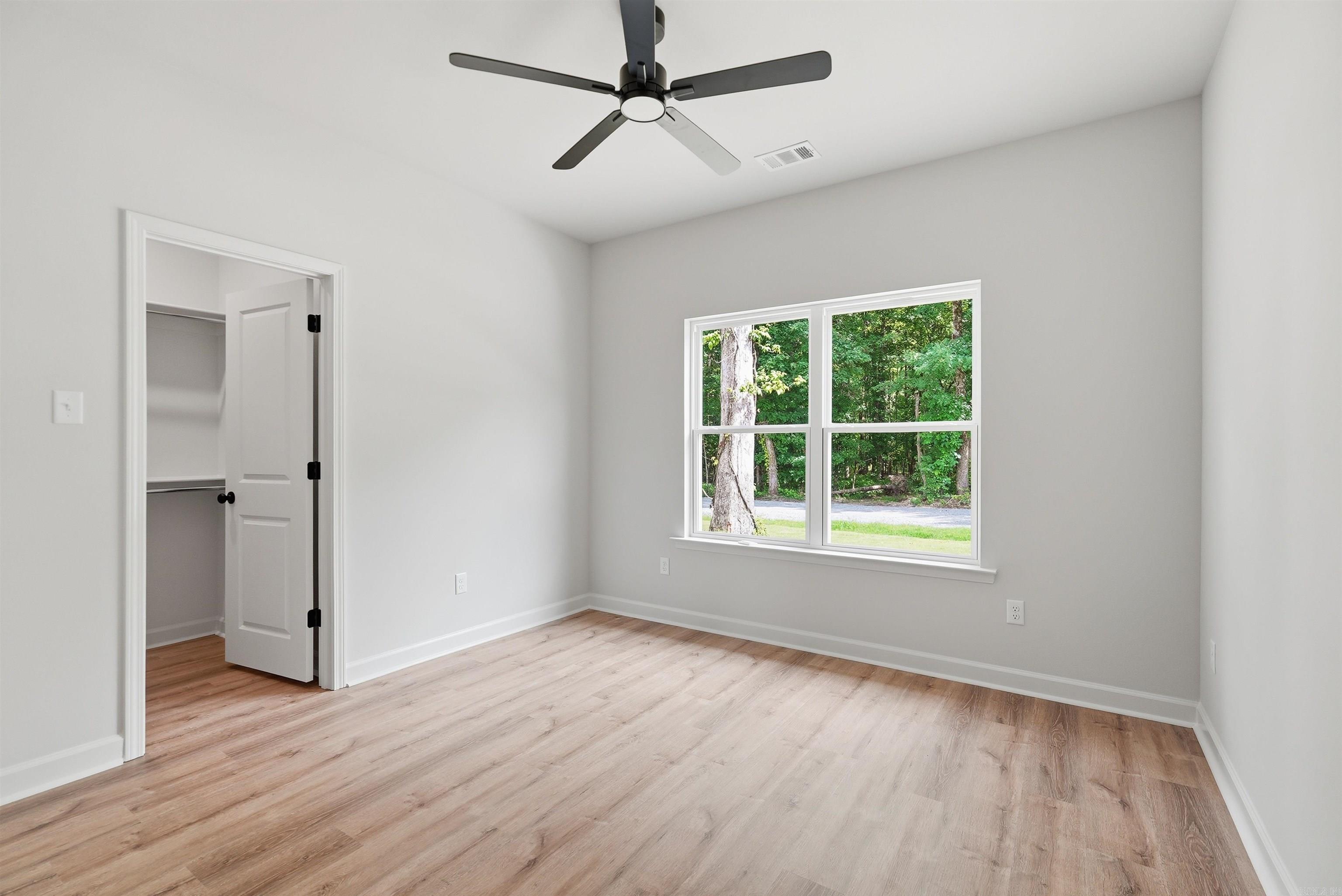 MOUNT TABOR ESTATES - Residential