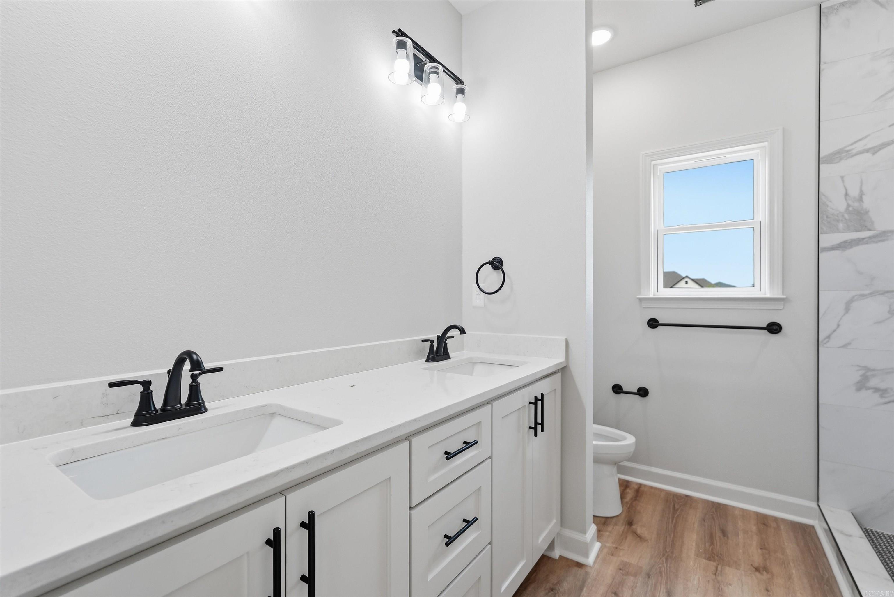 MOUNT TABOR ESTATES - Residential