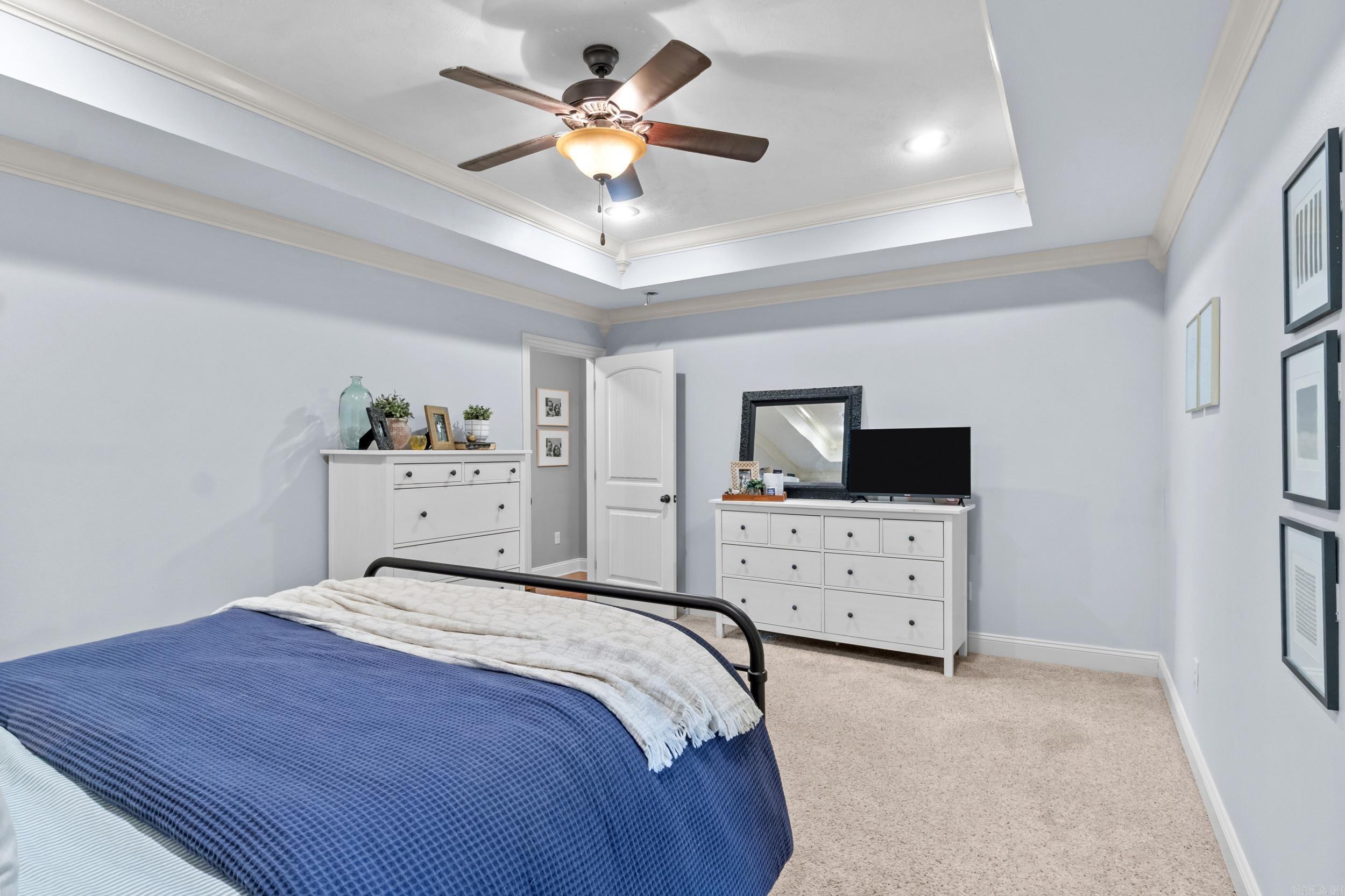 PROVIDENCE PLACE - Residential