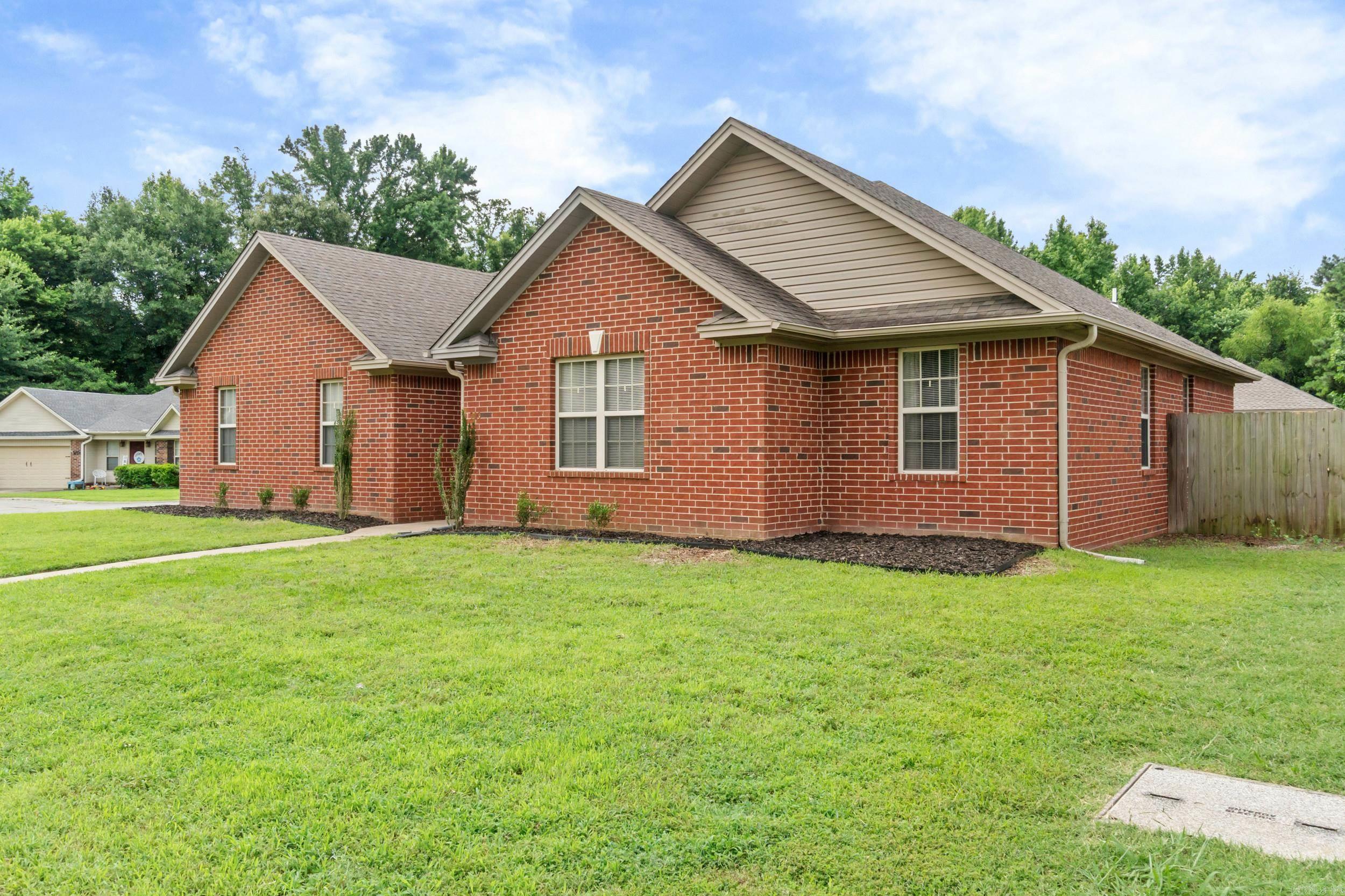 PROVIDENCE PLACE - Residential