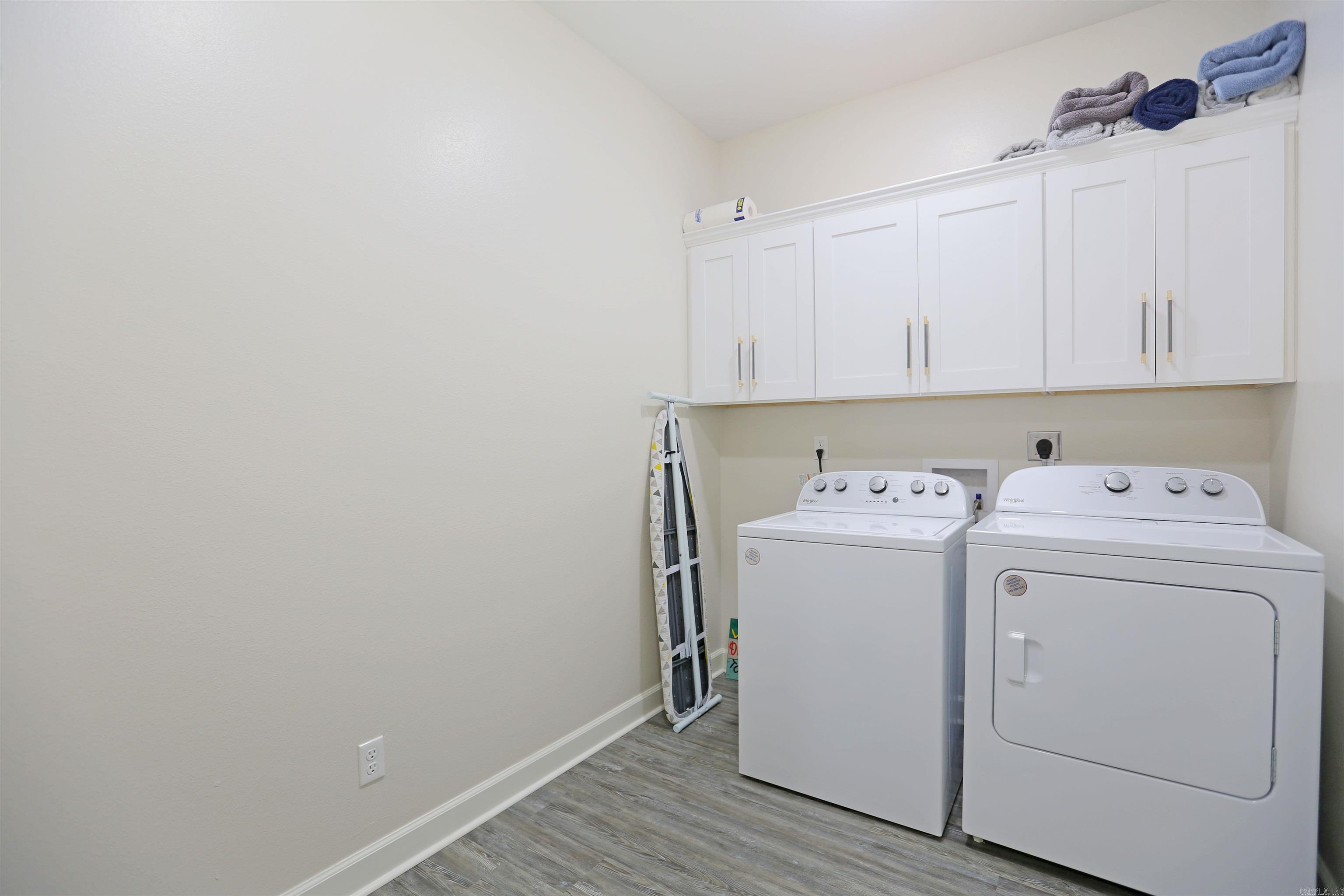 Daniel Oaks - Residential