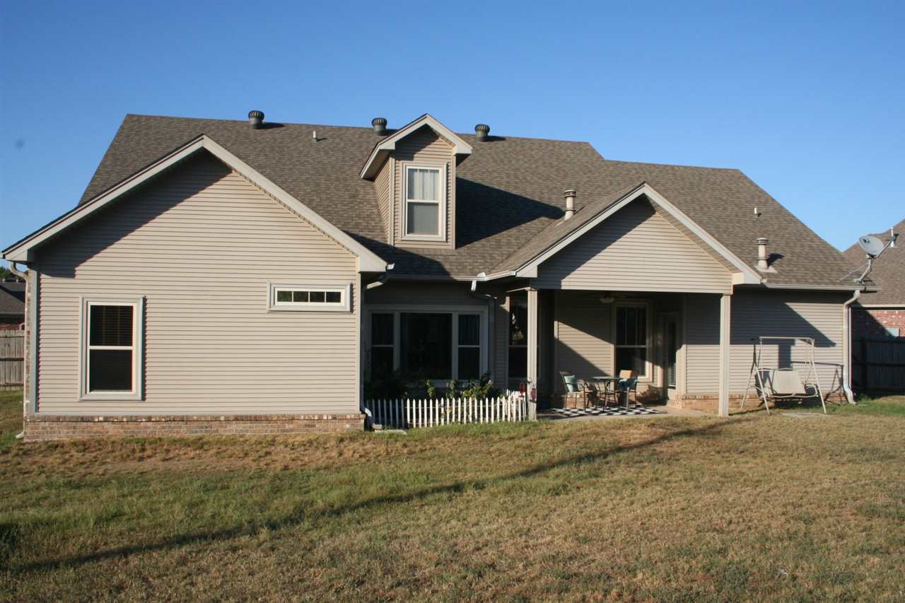 LEGACY VILLAGE - Residential