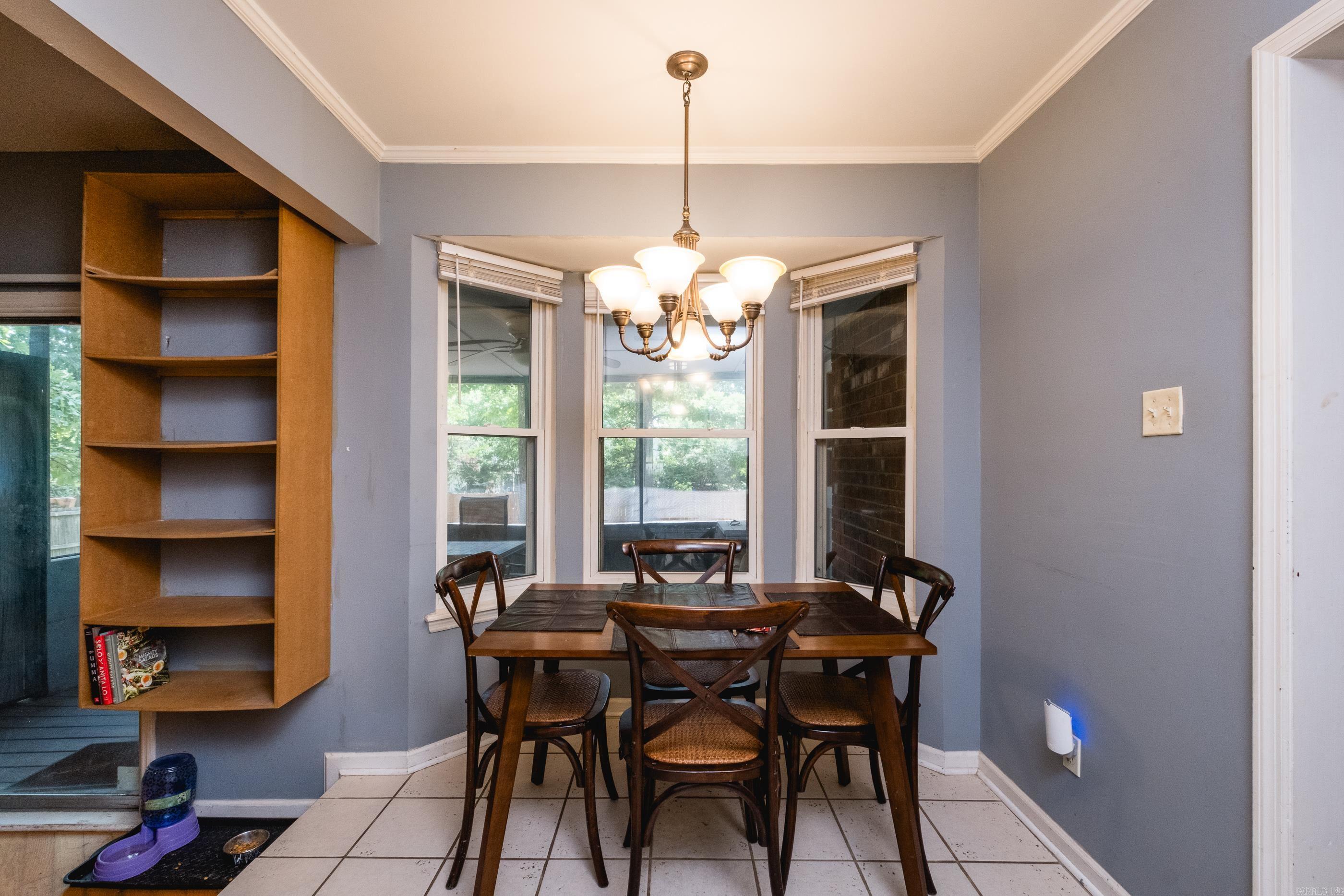 EAST MEADOW - Residential