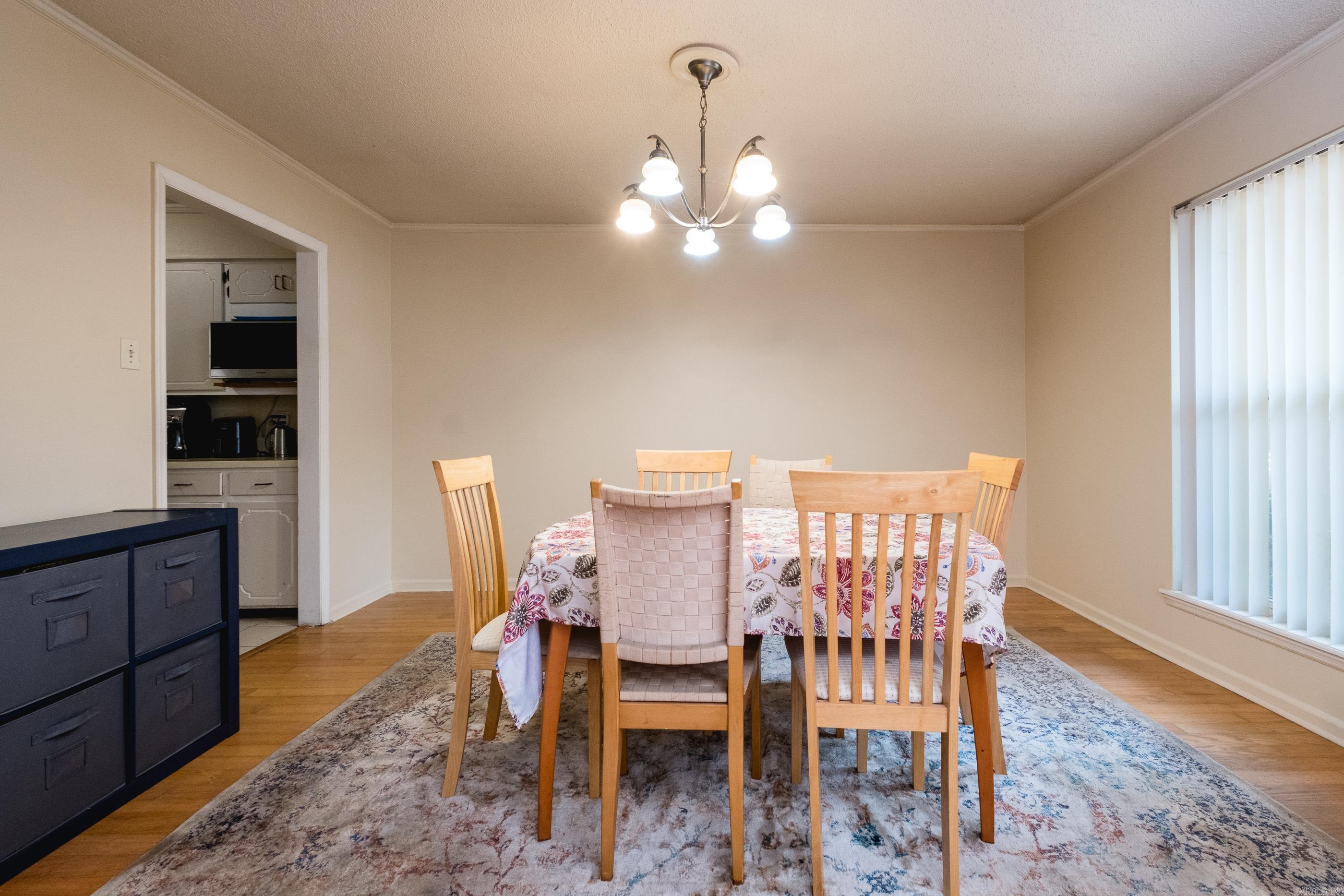 EAST MEADOW - Residential