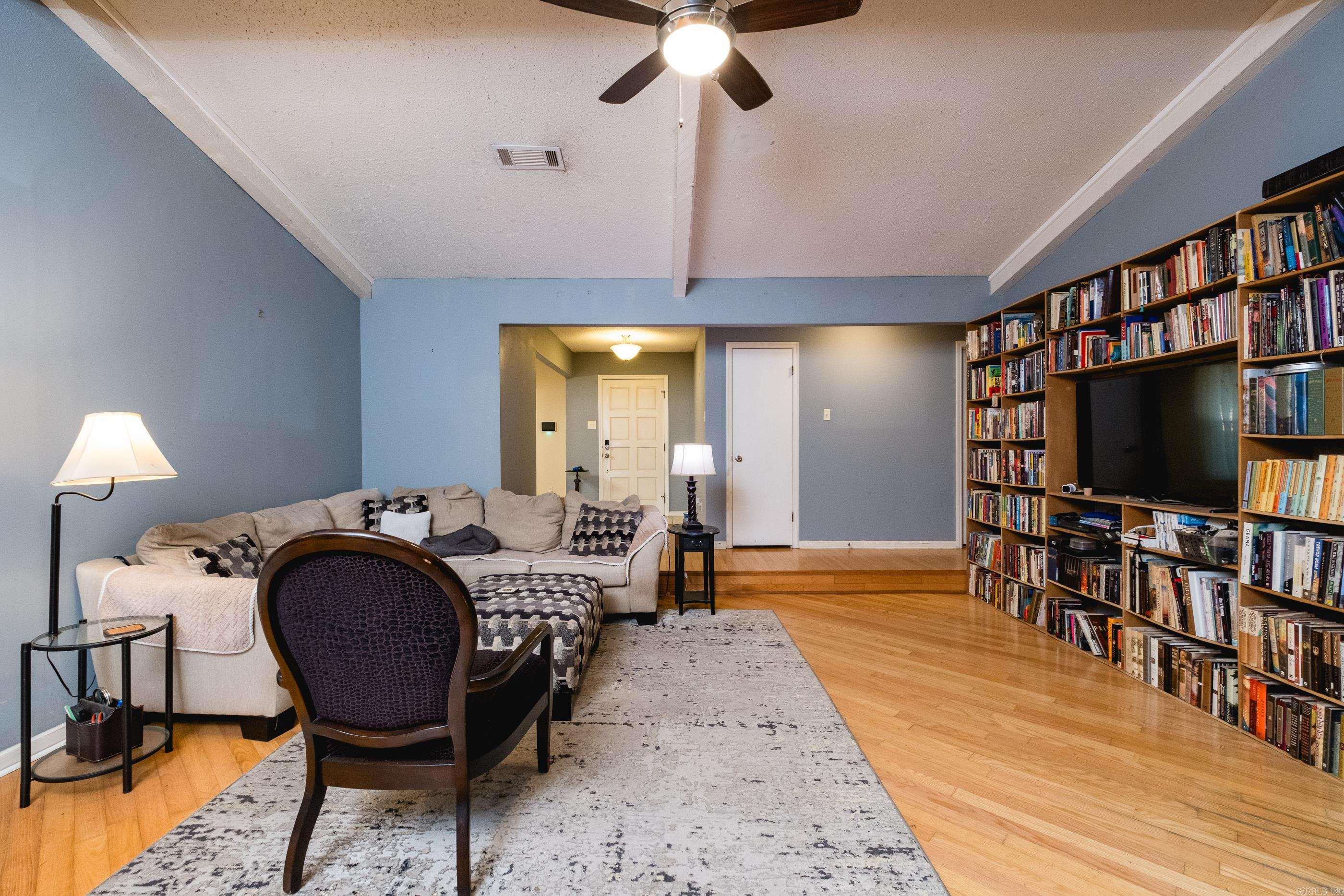 EAST MEADOW - Residential