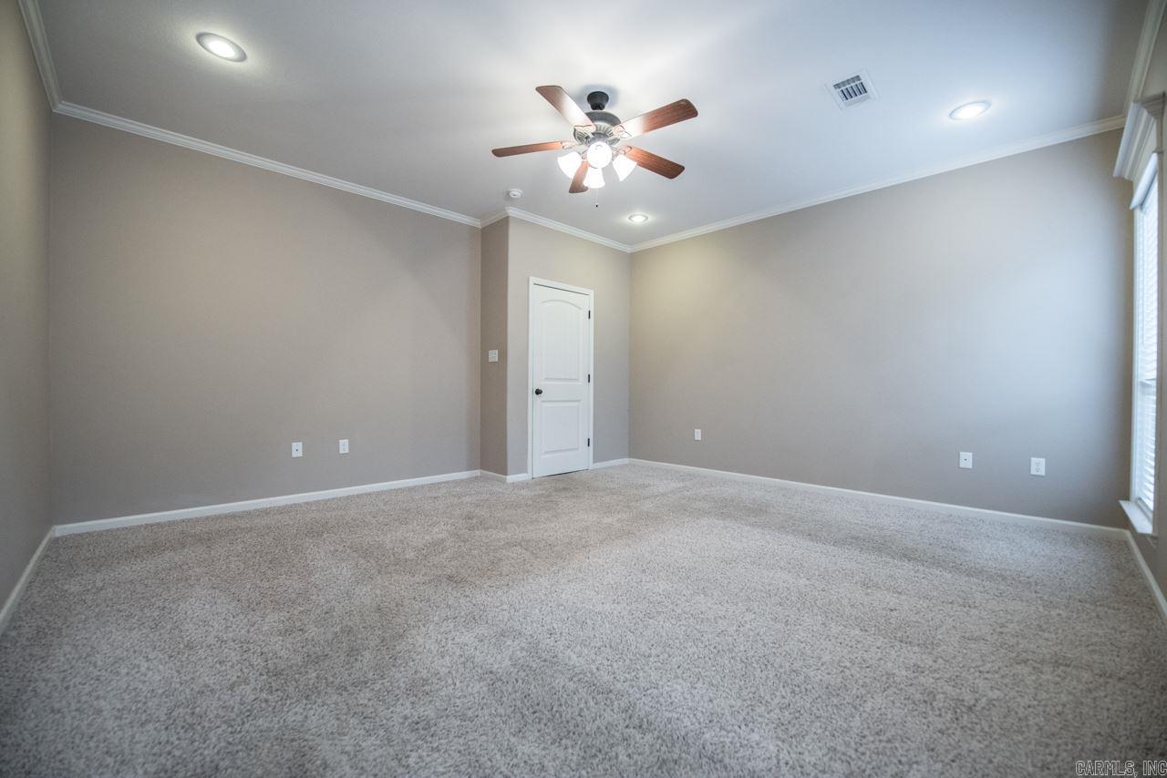 MILLERS CROSSING - Residential