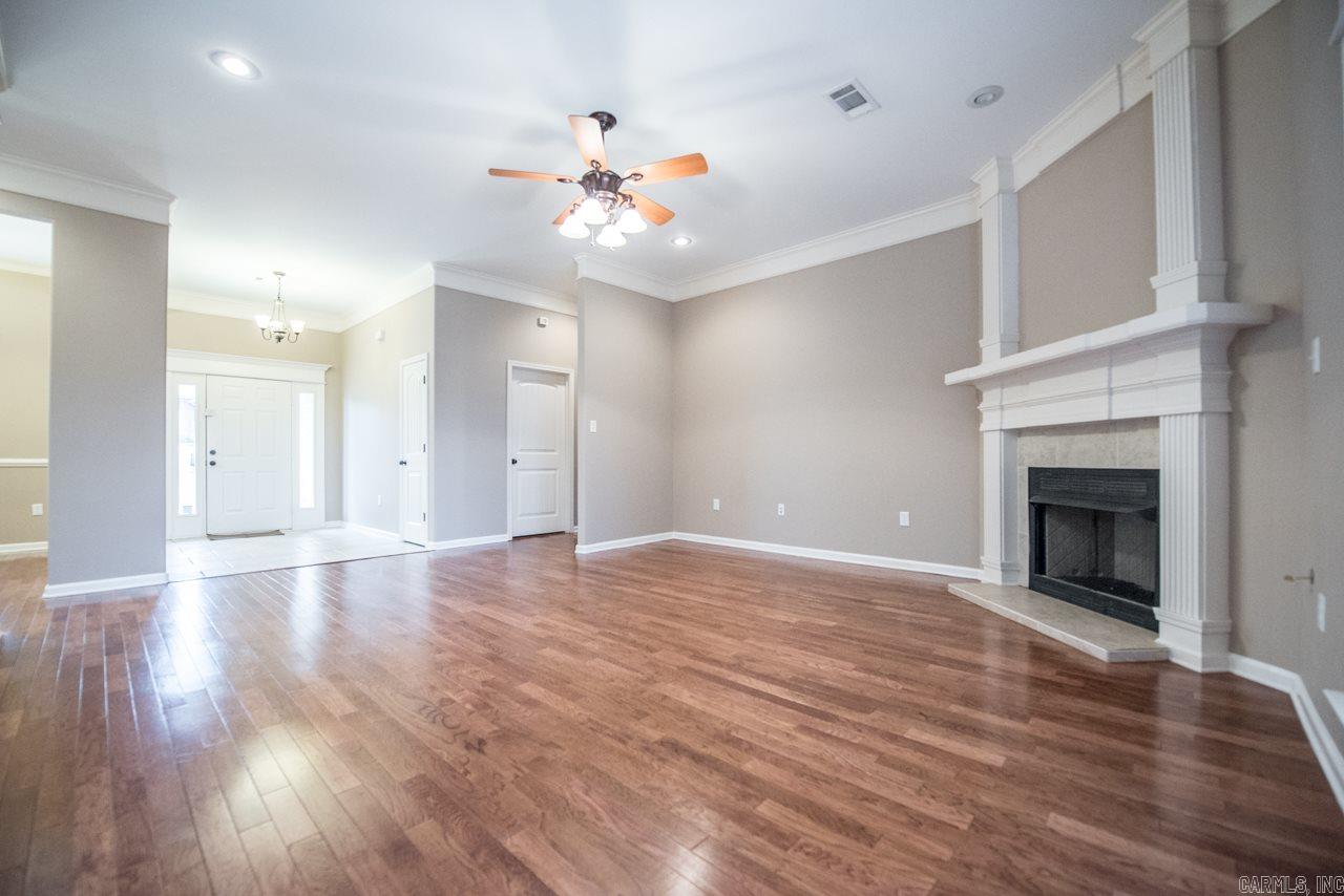 MILLERS CROSSING - Residential