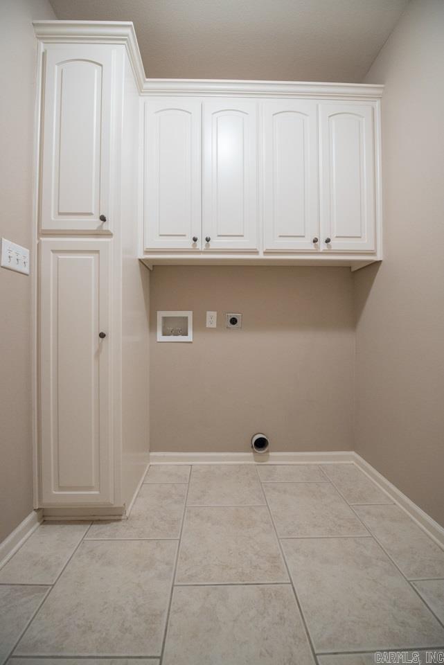 MILLERS CROSSING - Residential