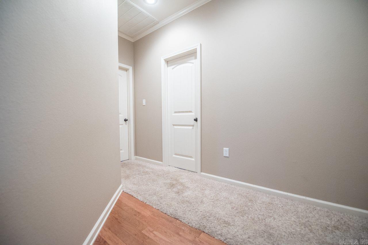 MILLERS CROSSING - Residential