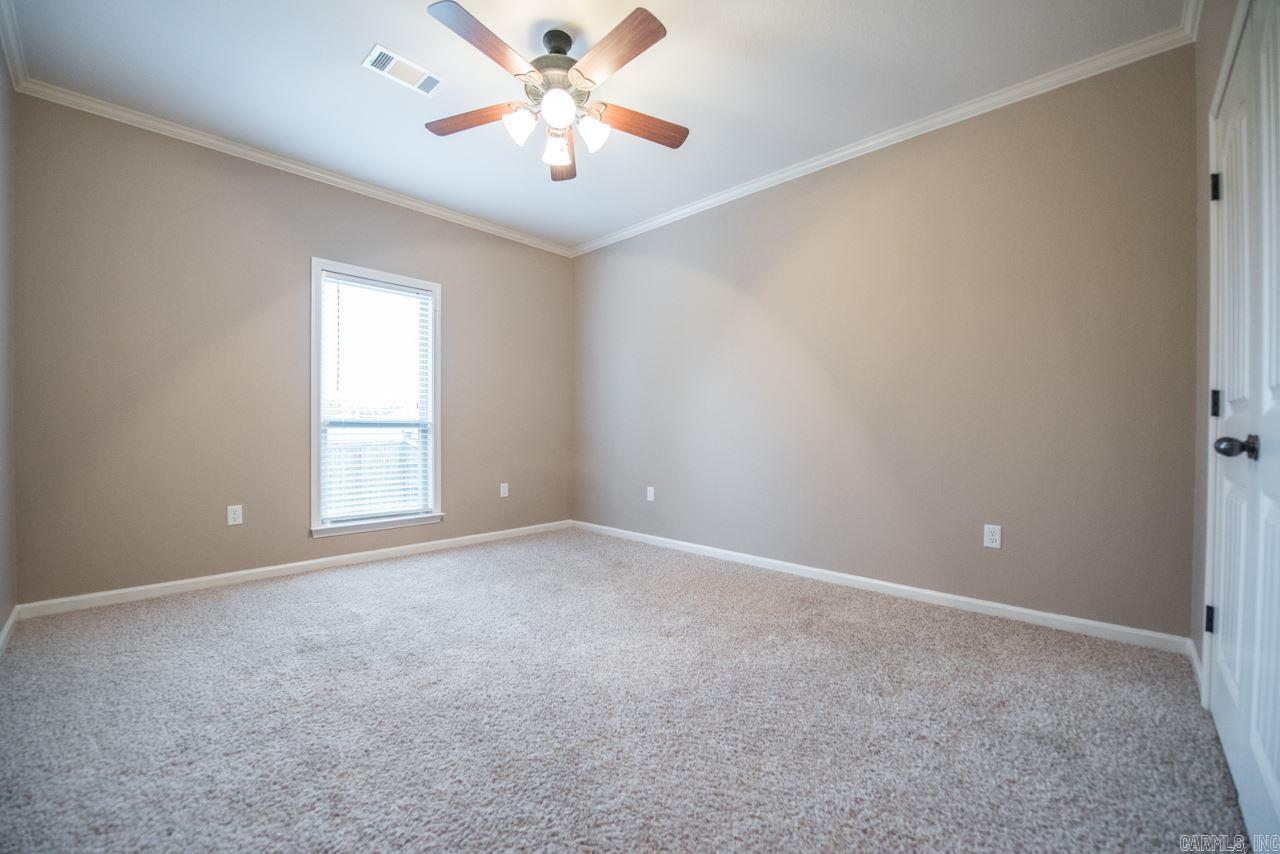 MILLERS CROSSING - Residential