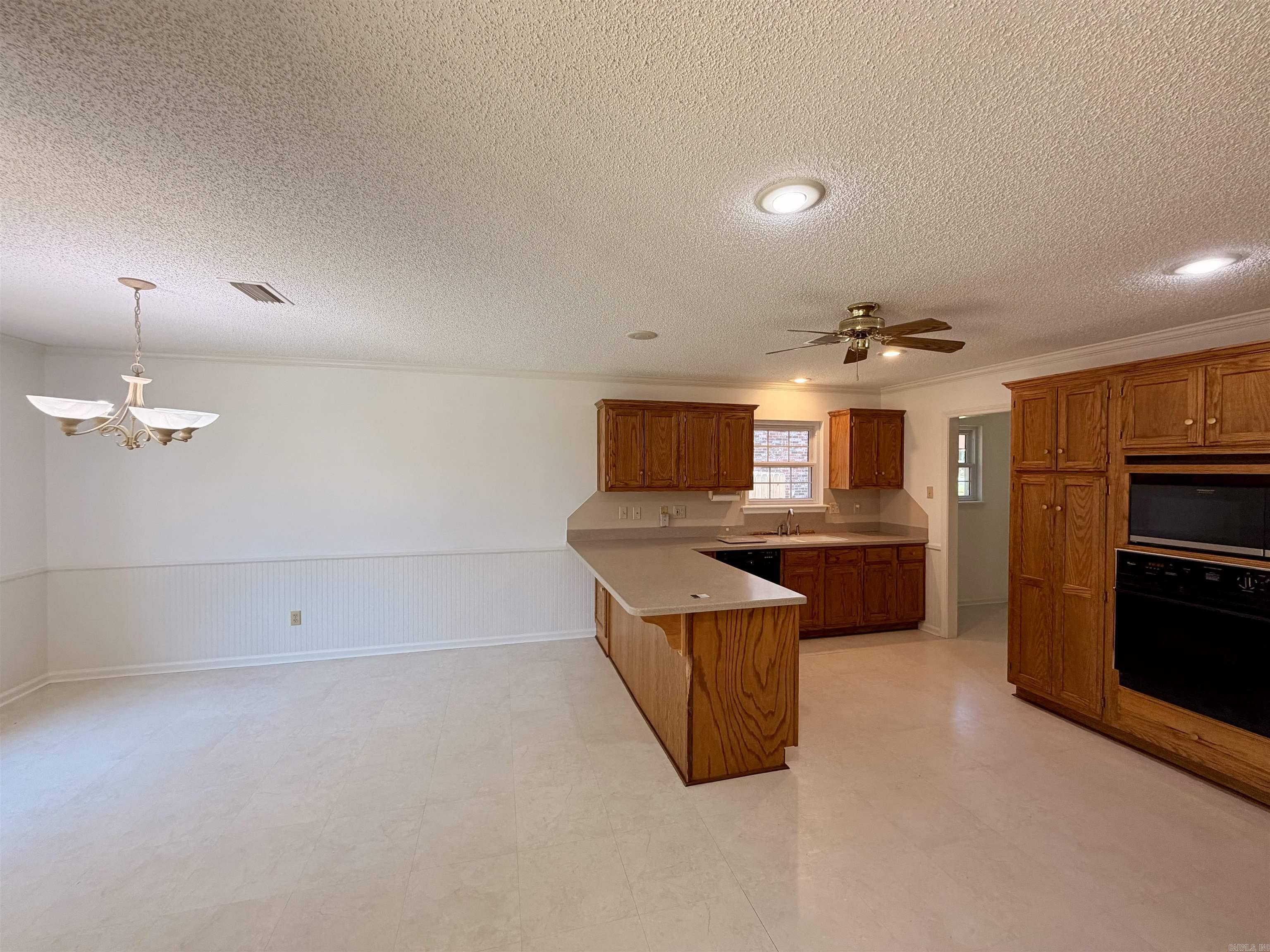 OAKBROOKE - Residential