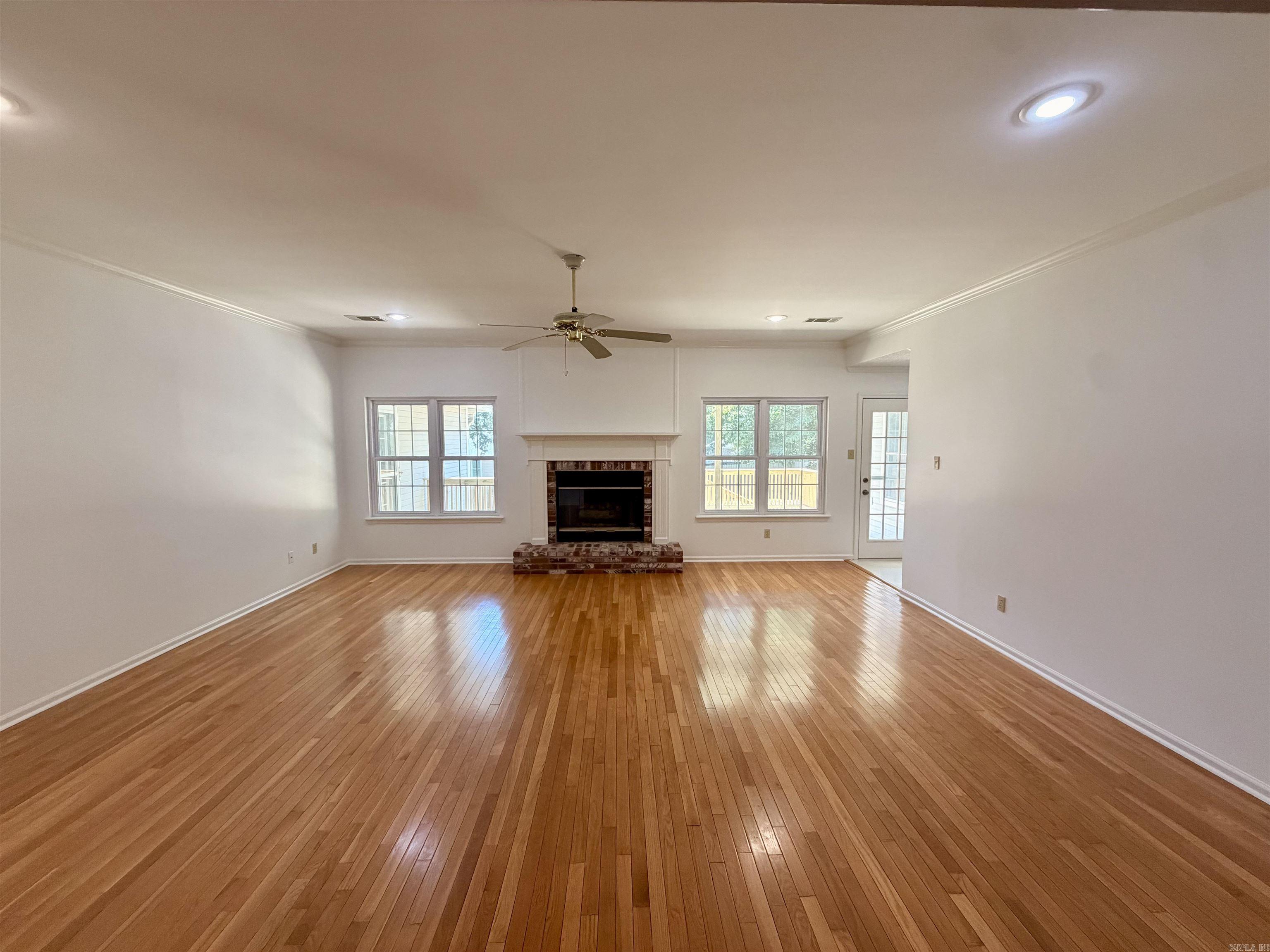 OAKBROOKE - Residential