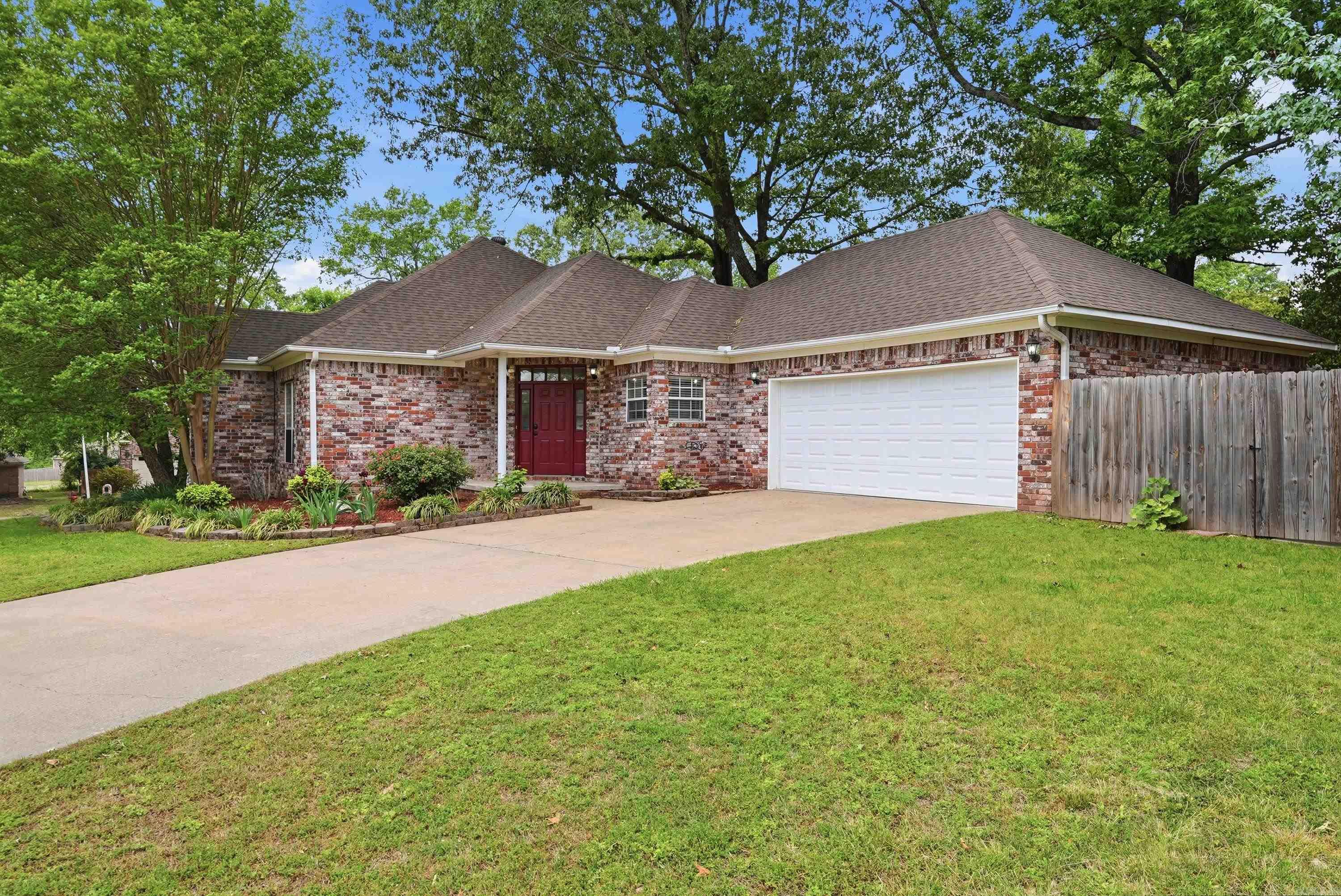 CUTTER RIDGE - Residential