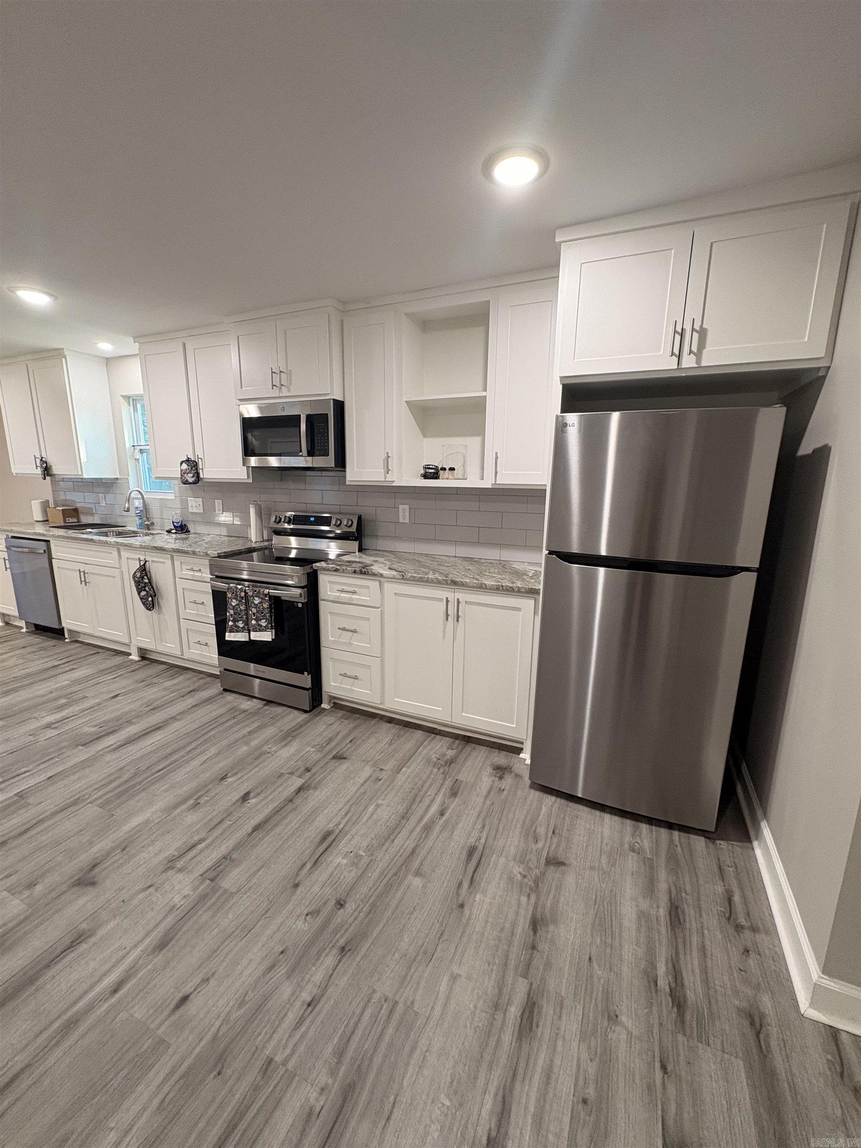 EAST CENTRAL - Residential