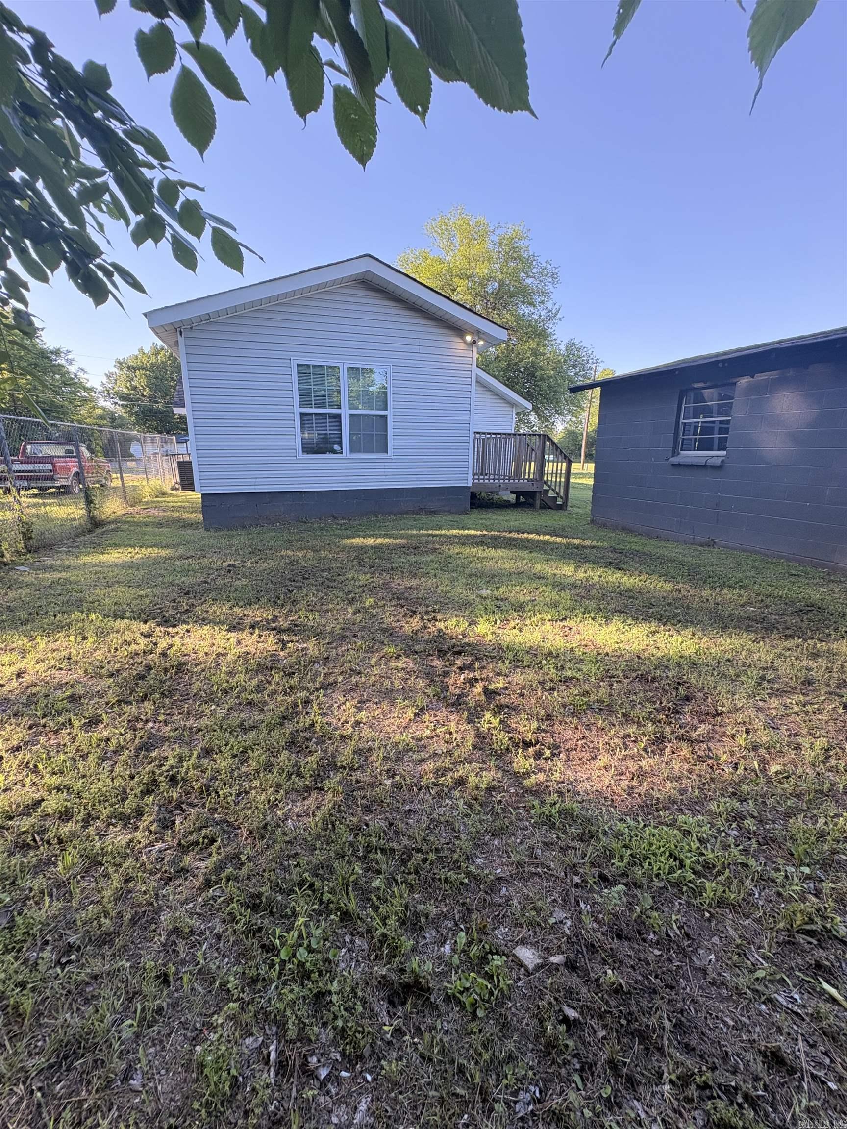 EAST CENTRAL - Residential