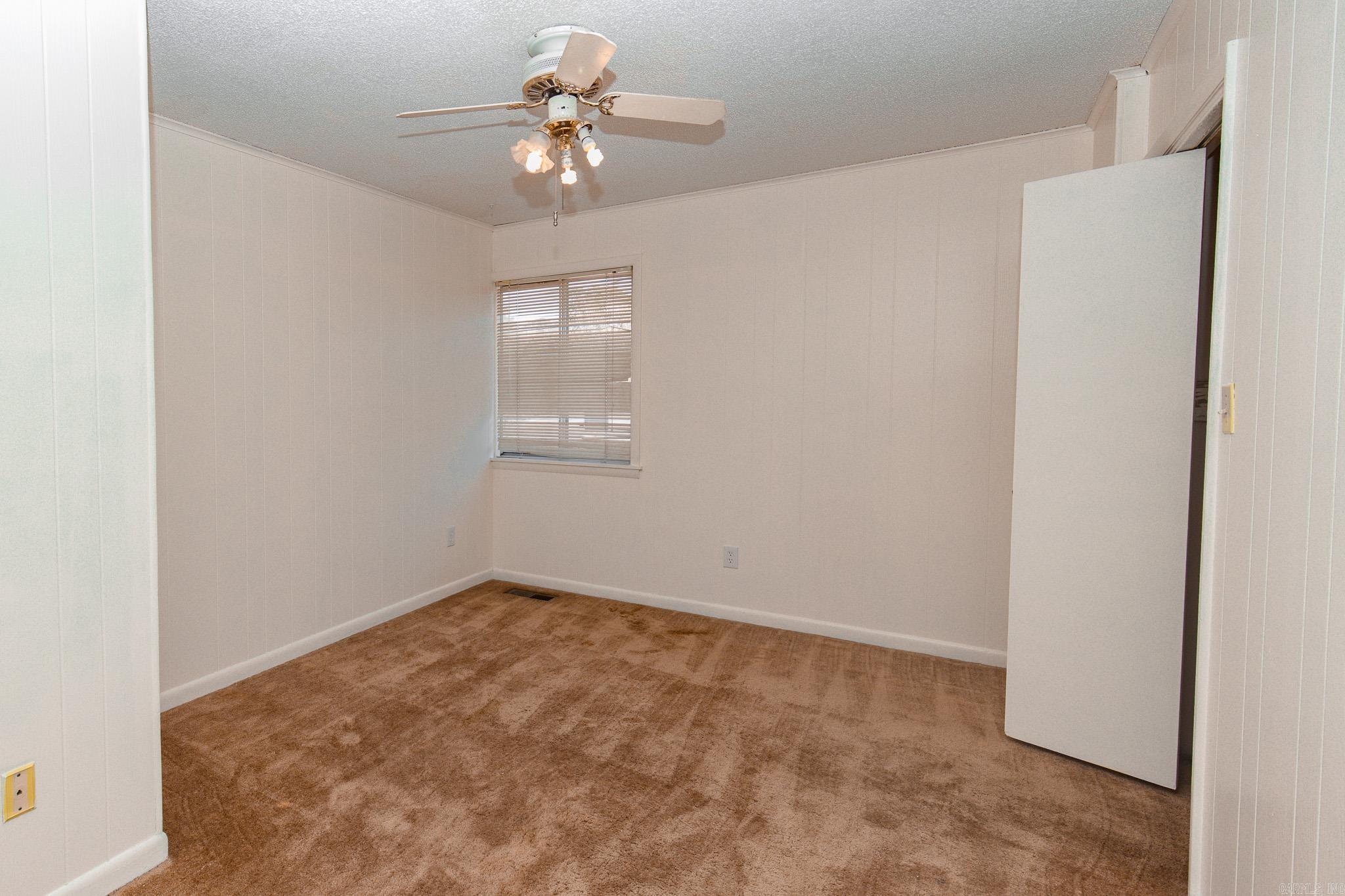 PINE GROVE - Residential
