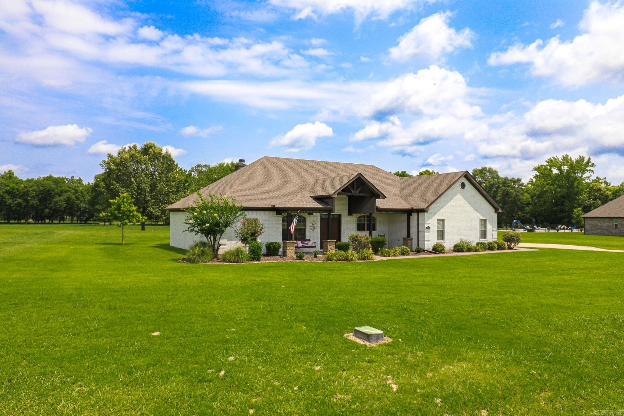 ROLLING MEADOW ESTATES - Residential