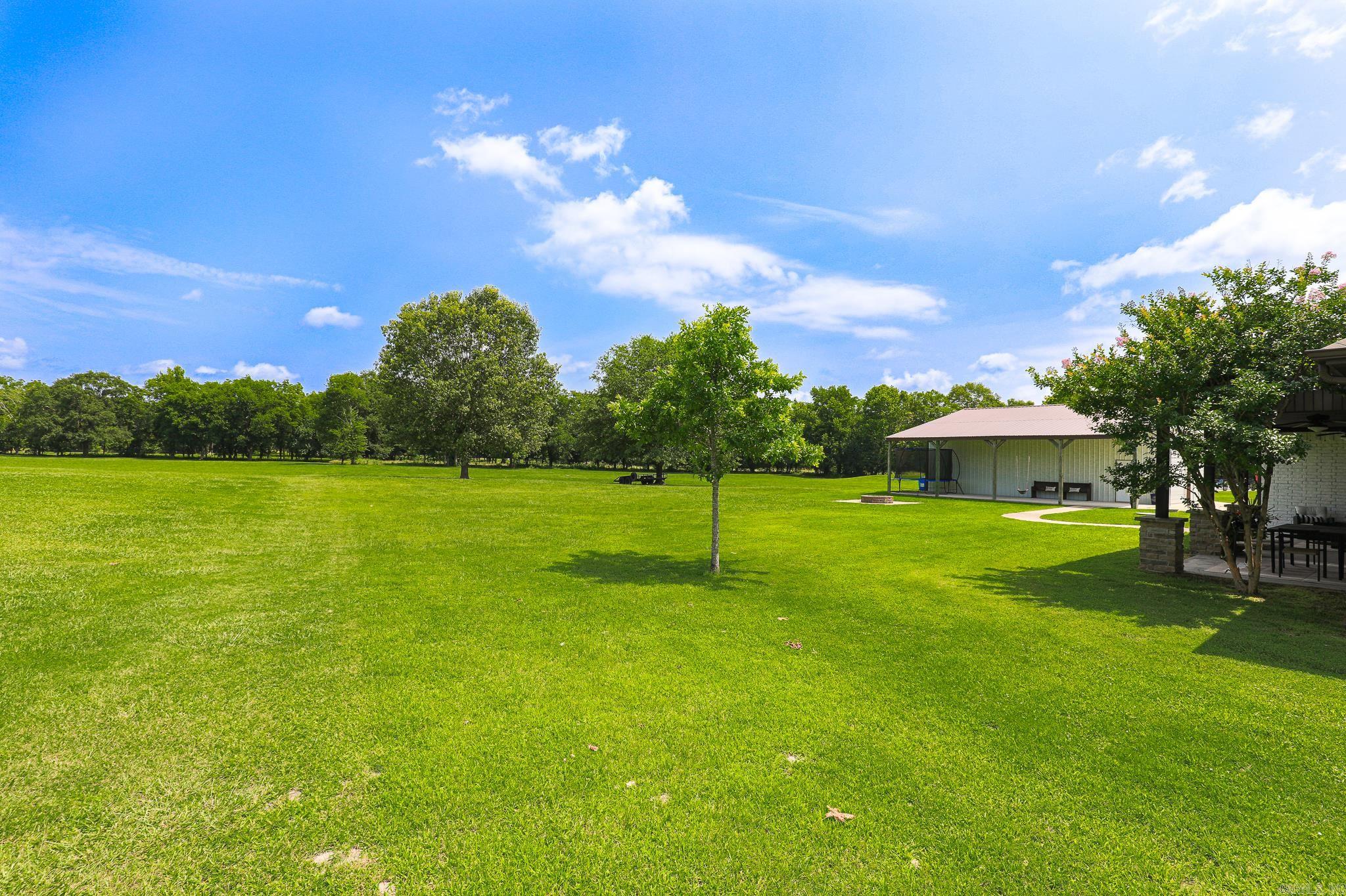 ROLLING MEADOW ESTATES - Residential