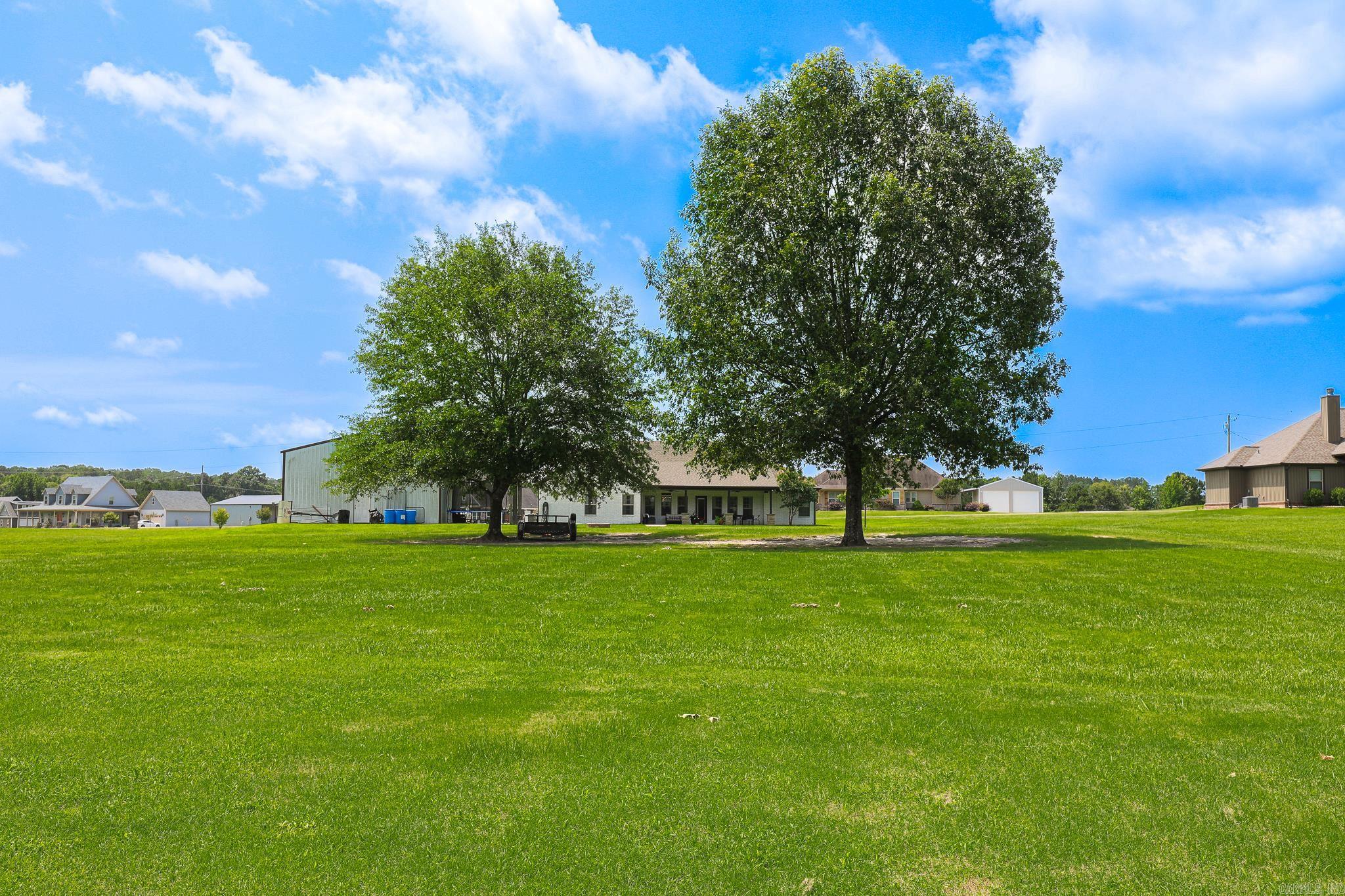 ROLLING MEADOW ESTATES - Residential