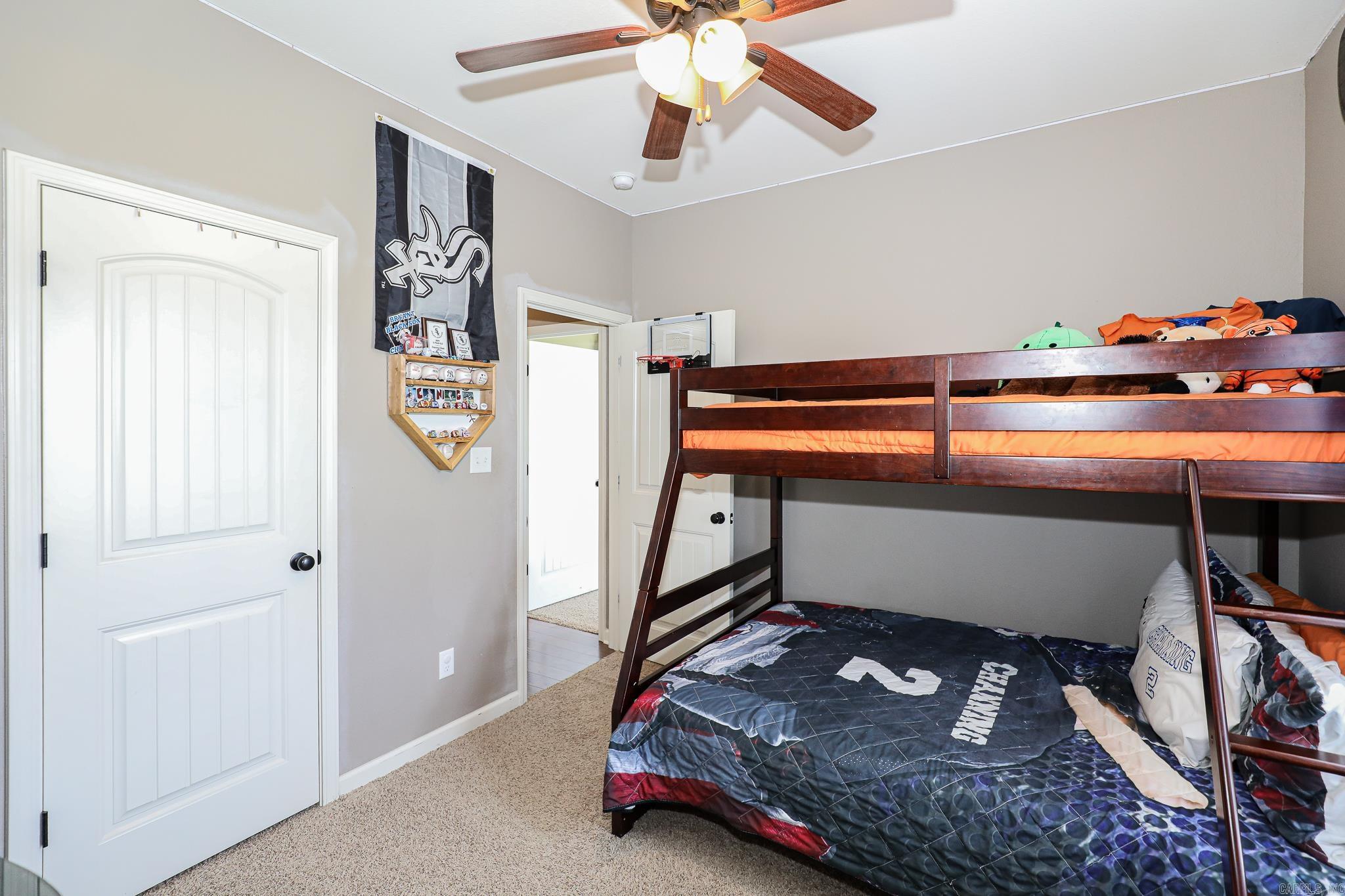 ROLLING MEADOW ESTATES - Residential