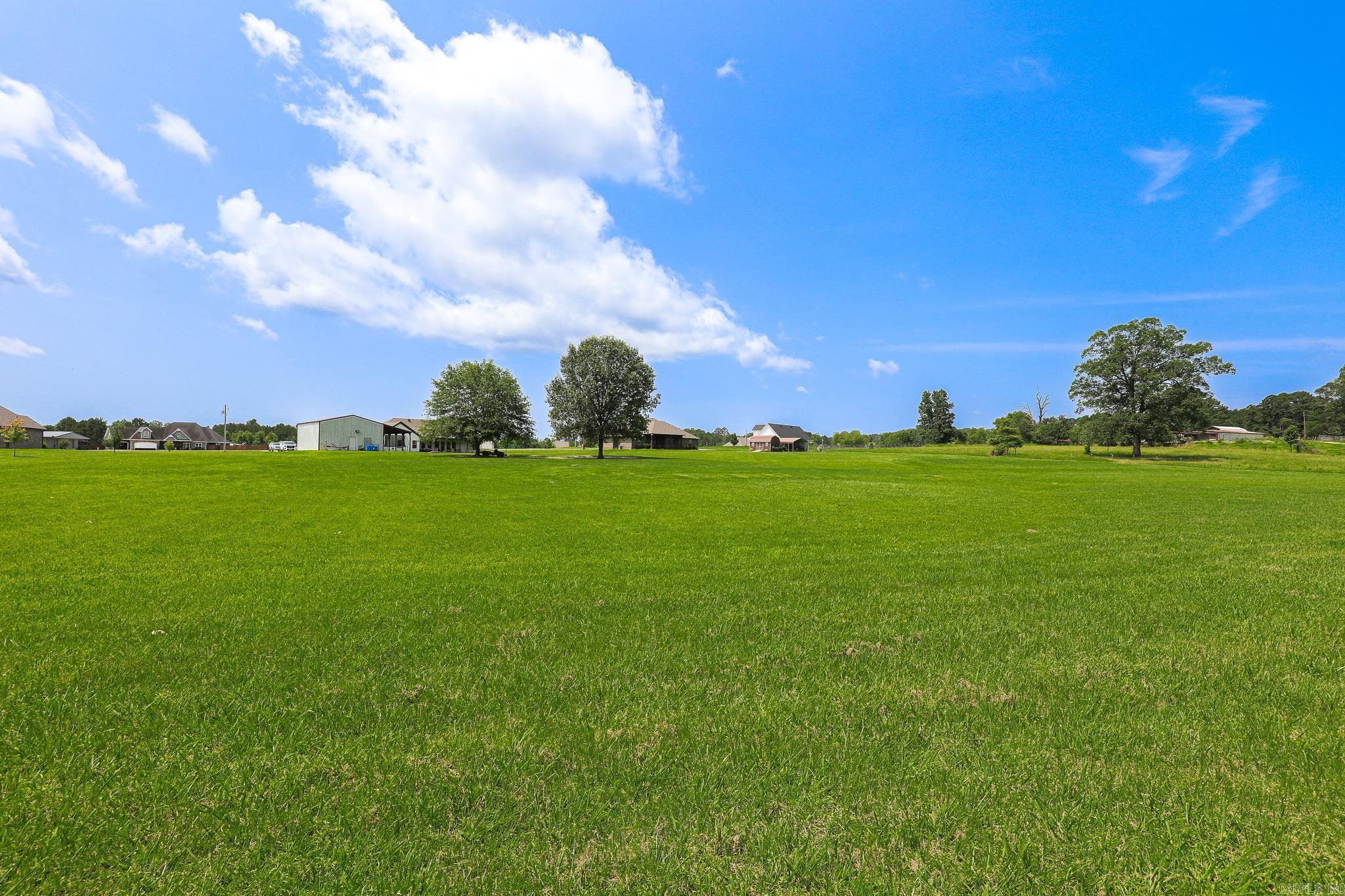 ROLLING MEADOW ESTATES - Residential