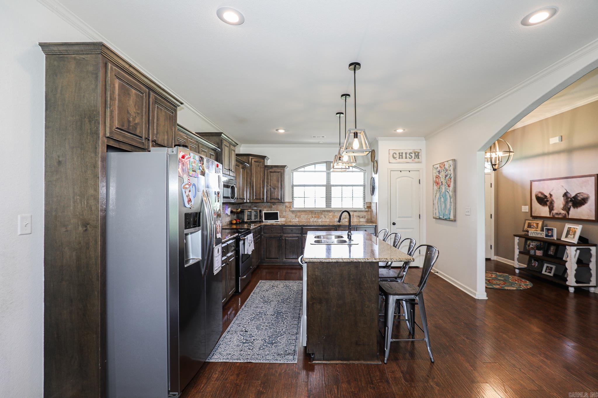 ROLLING MEADOW ESTATES - Residential