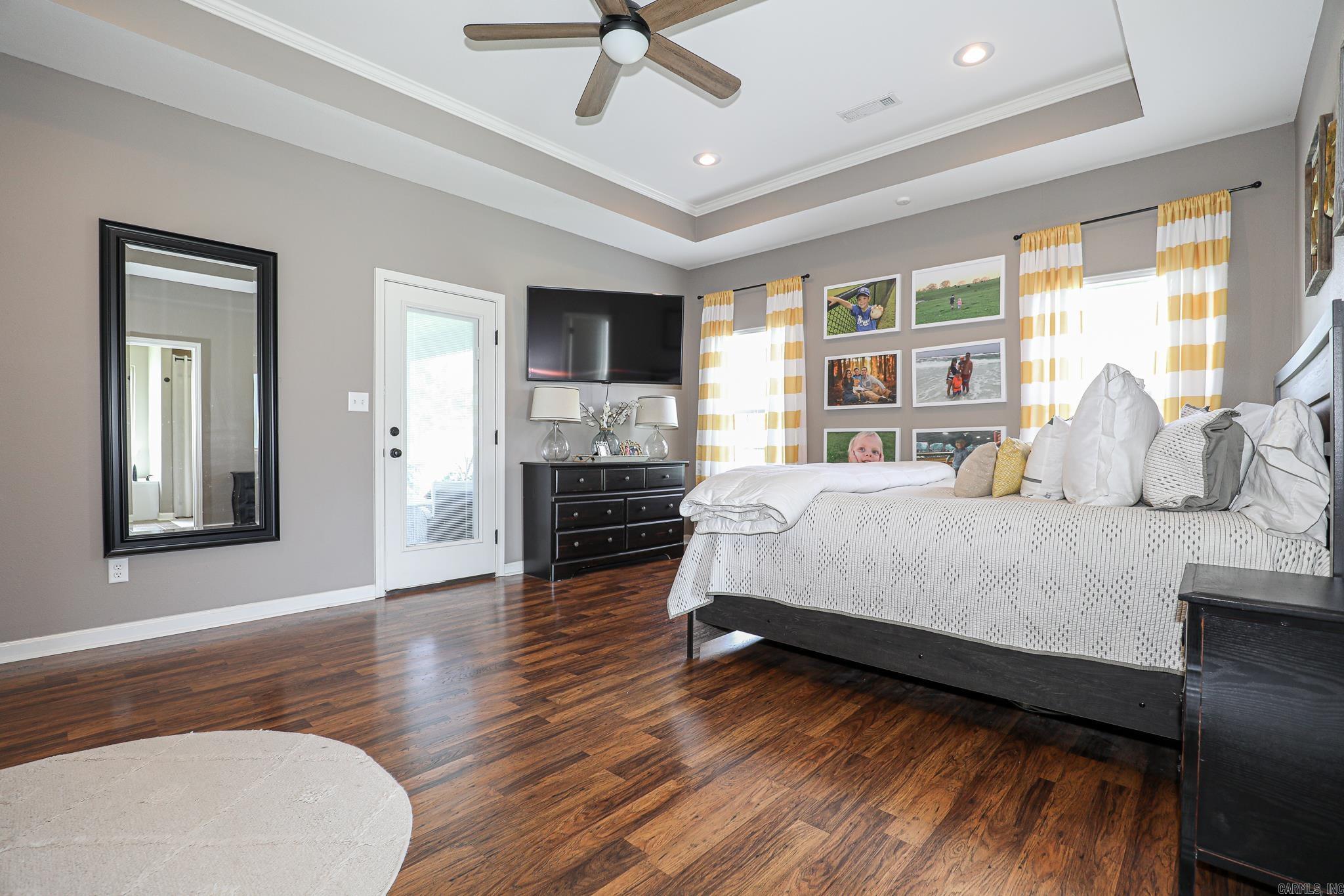 ROLLING MEADOW ESTATES - Residential