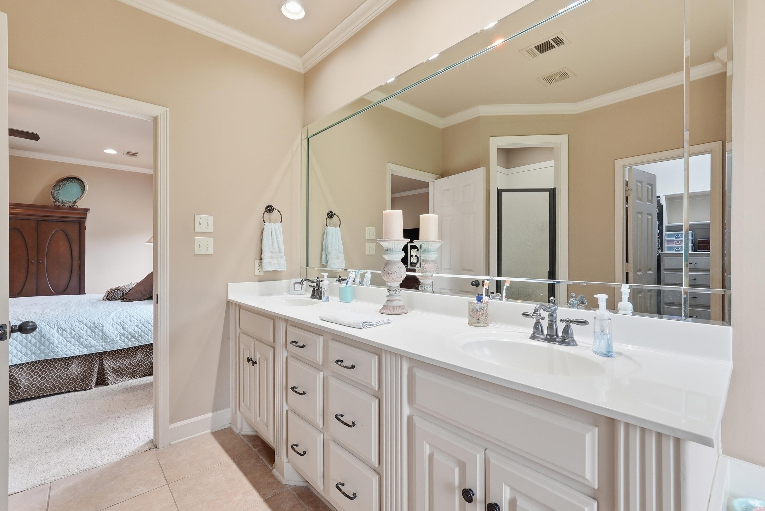 MILLERS CROSSING - Residential