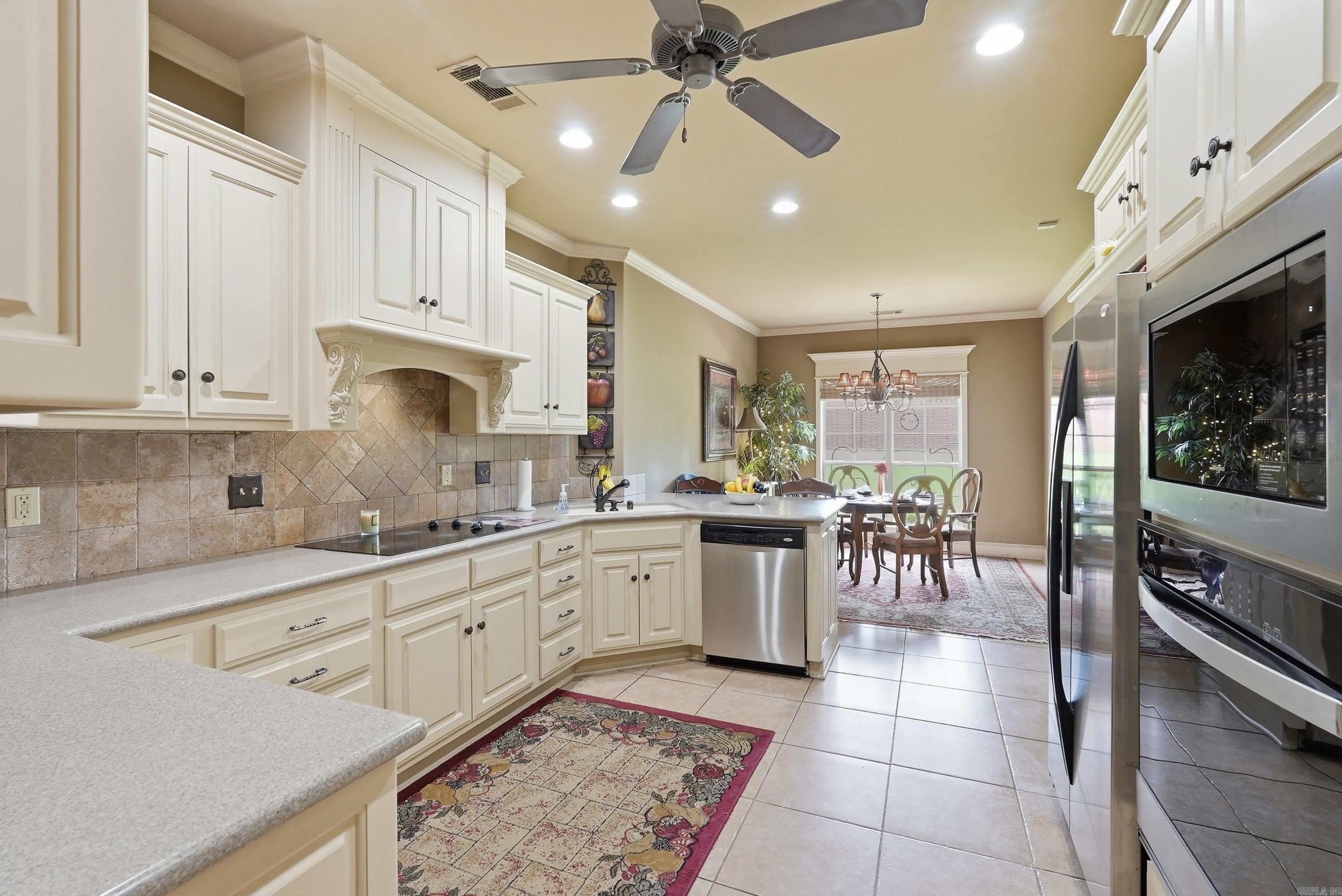 MILLERS CROSSING - Residential