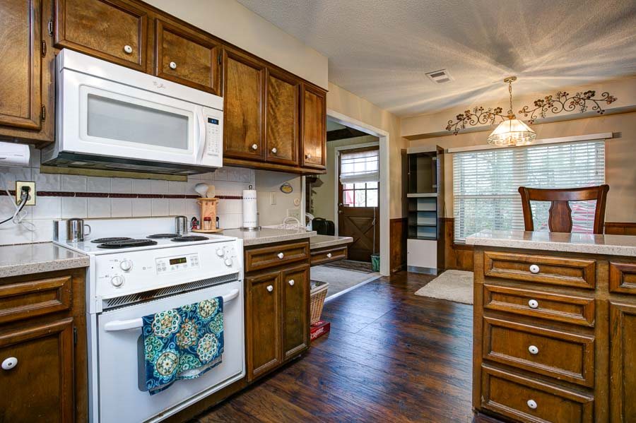 Pleasant Tree 1st - Residential
