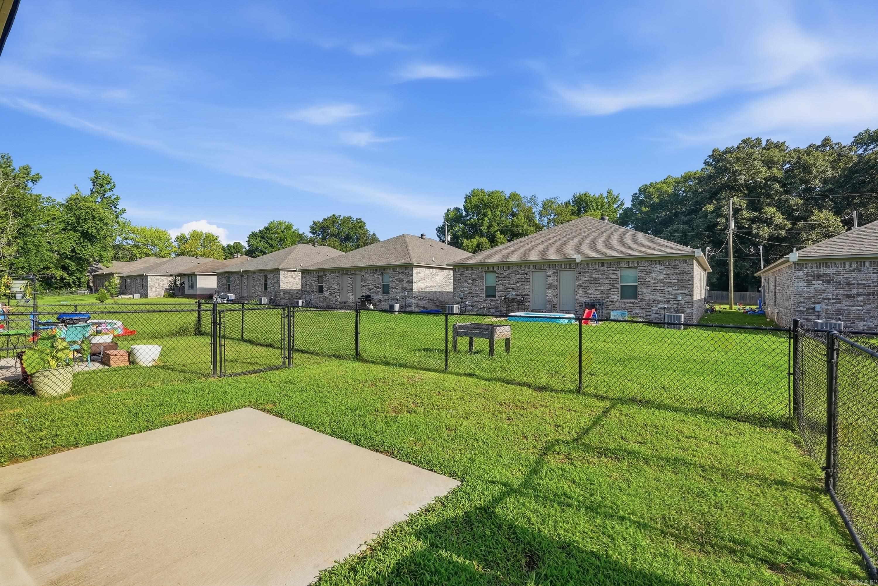 HARRINGTON & REYNOLDS MH PARK - Residential Income