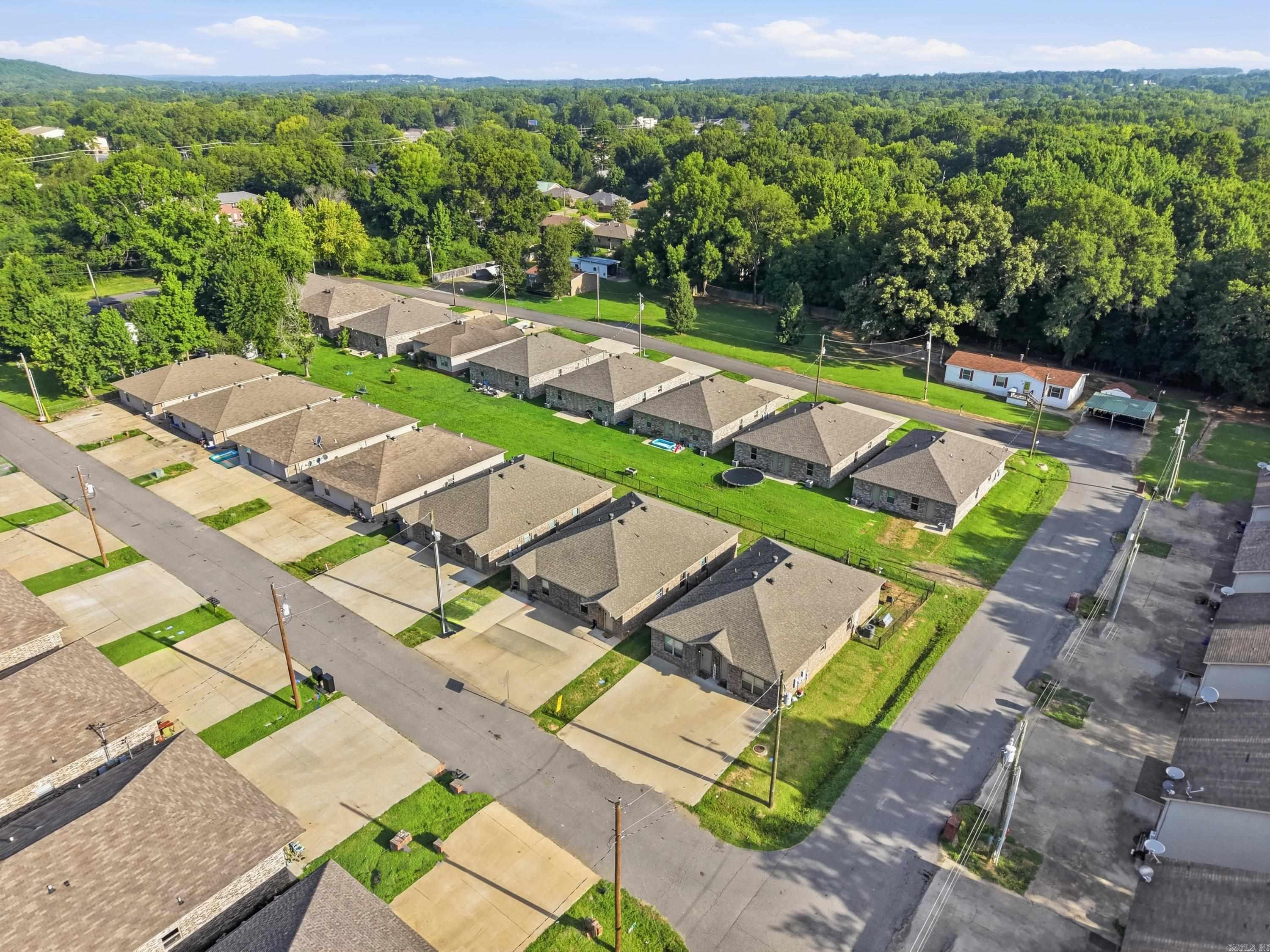 HARRINGTON & REYNOLDS MH PARK - Residential Income