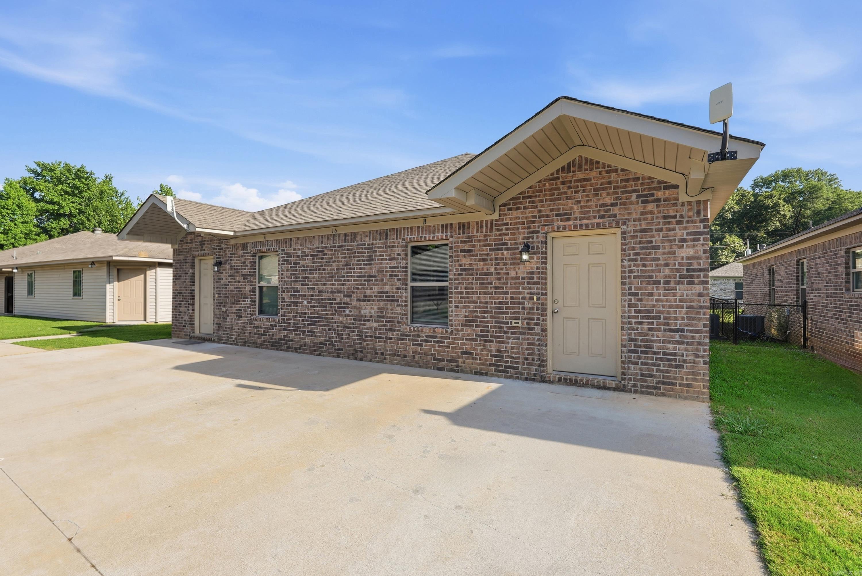 HARRINGTON & REYNOLDS MH PARK - Residential Income