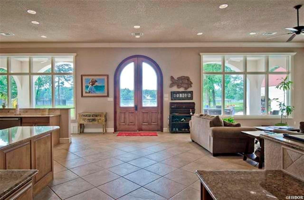 Lake View - Residential