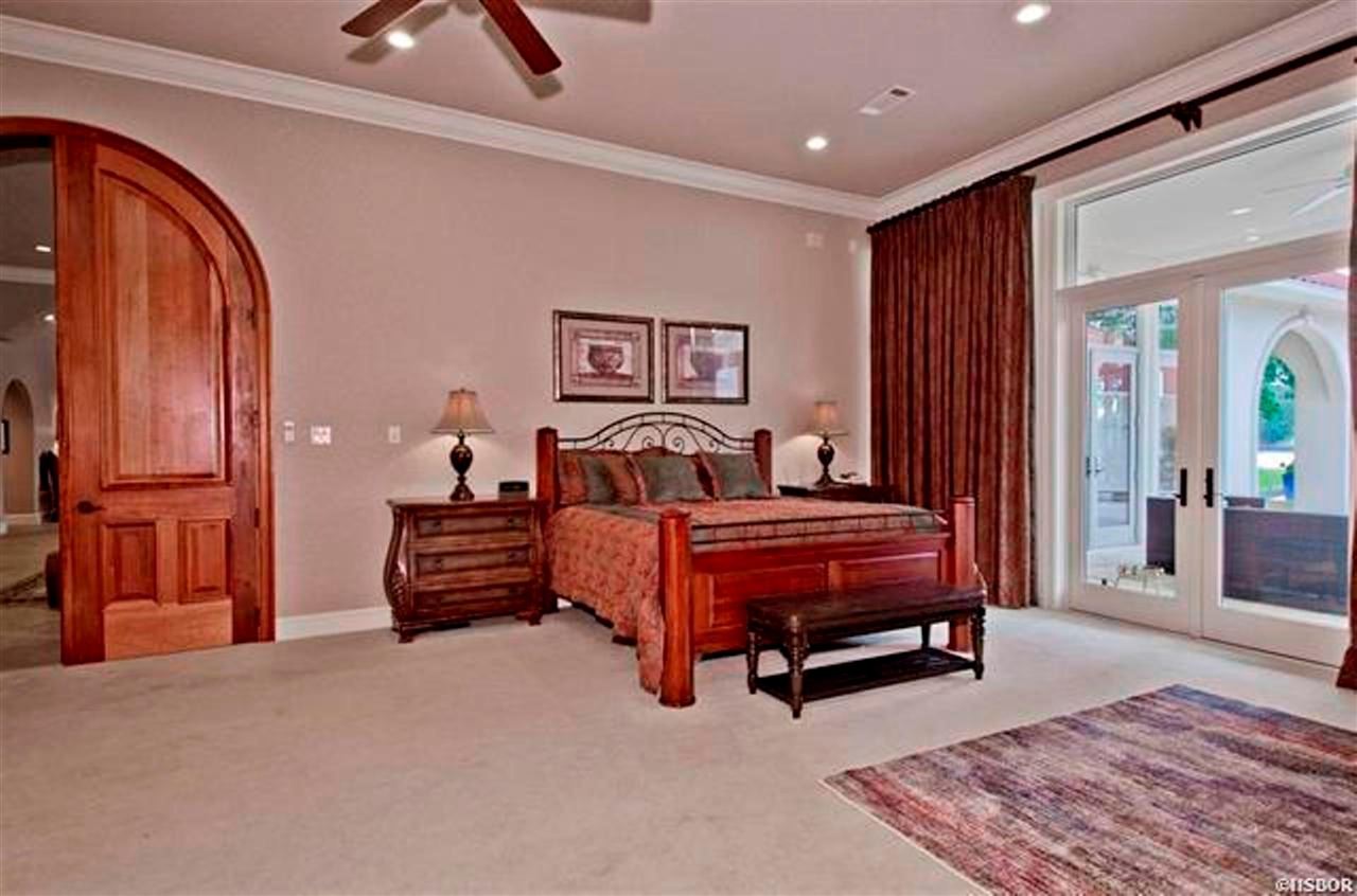 Lake View - Residential