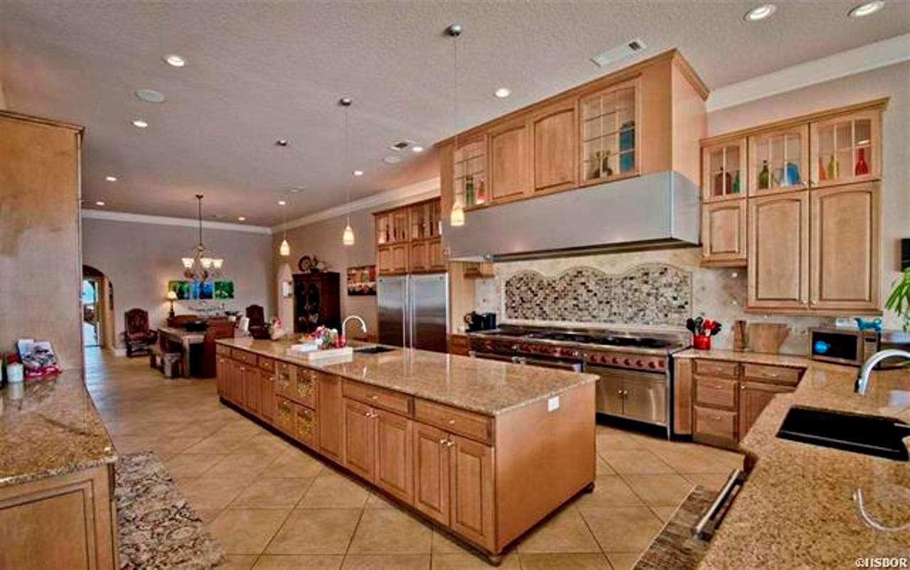 Lake View - Residential