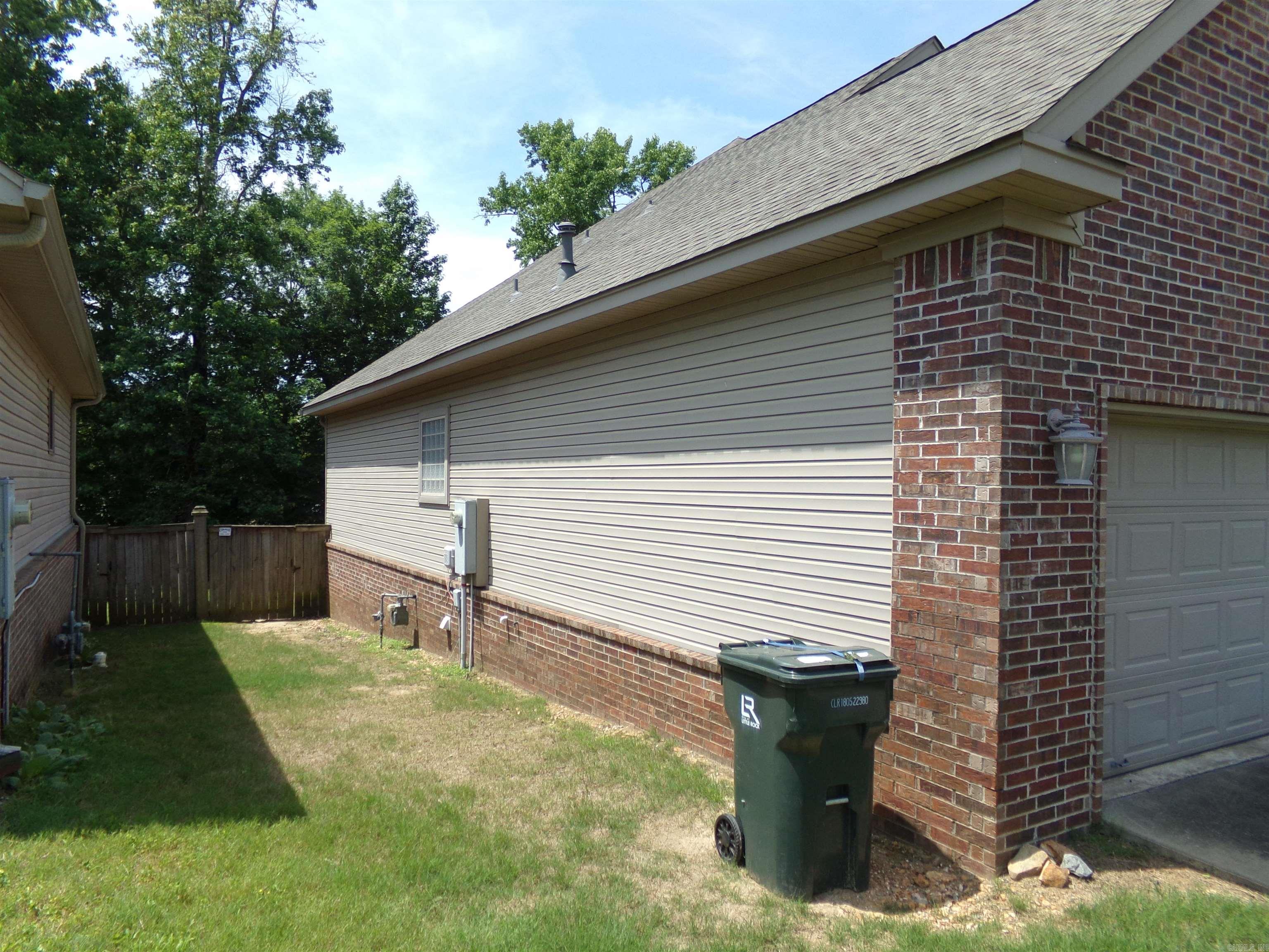 Woodridge Estates - Residential Lease