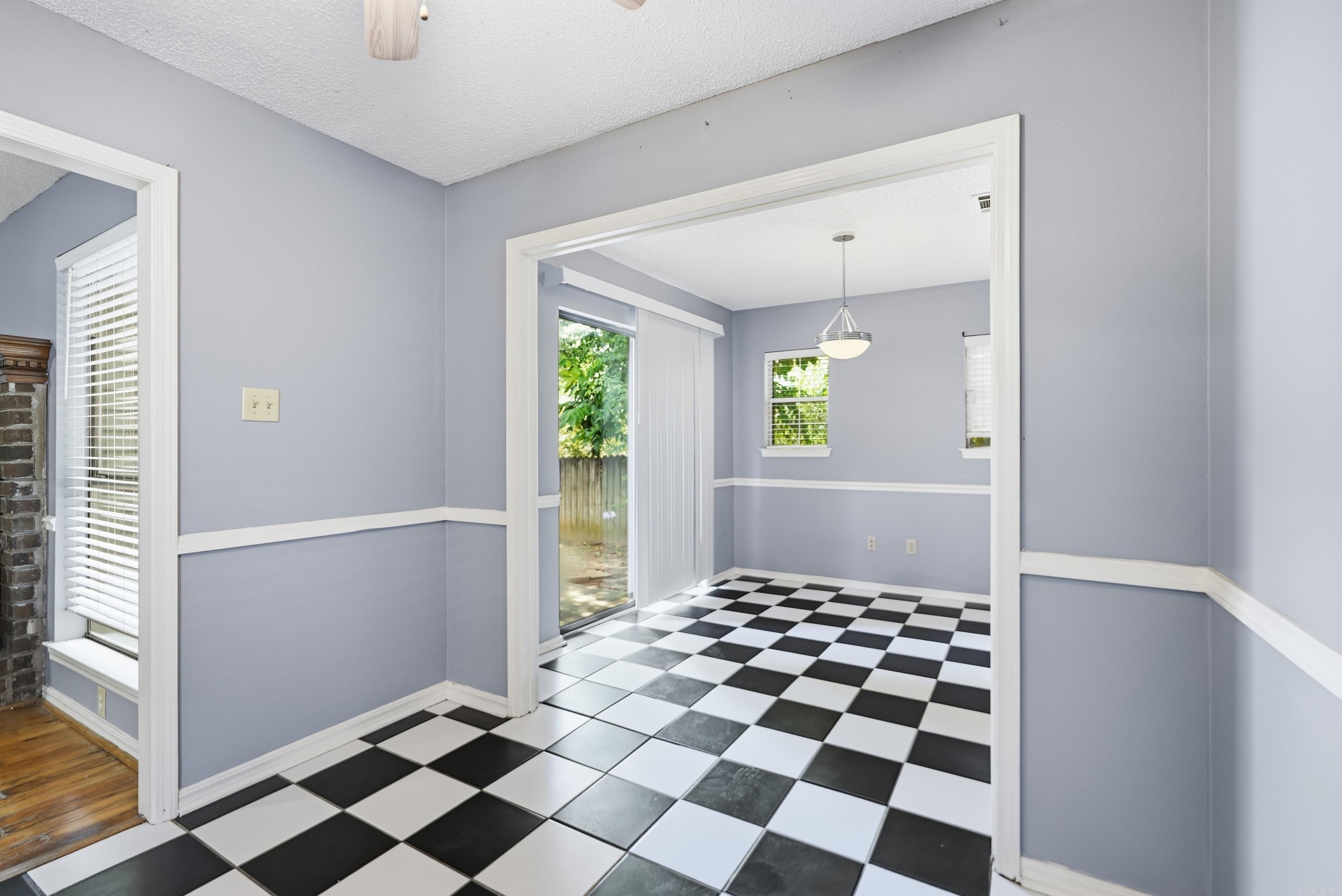 WILLOWOOD ADD - Residential