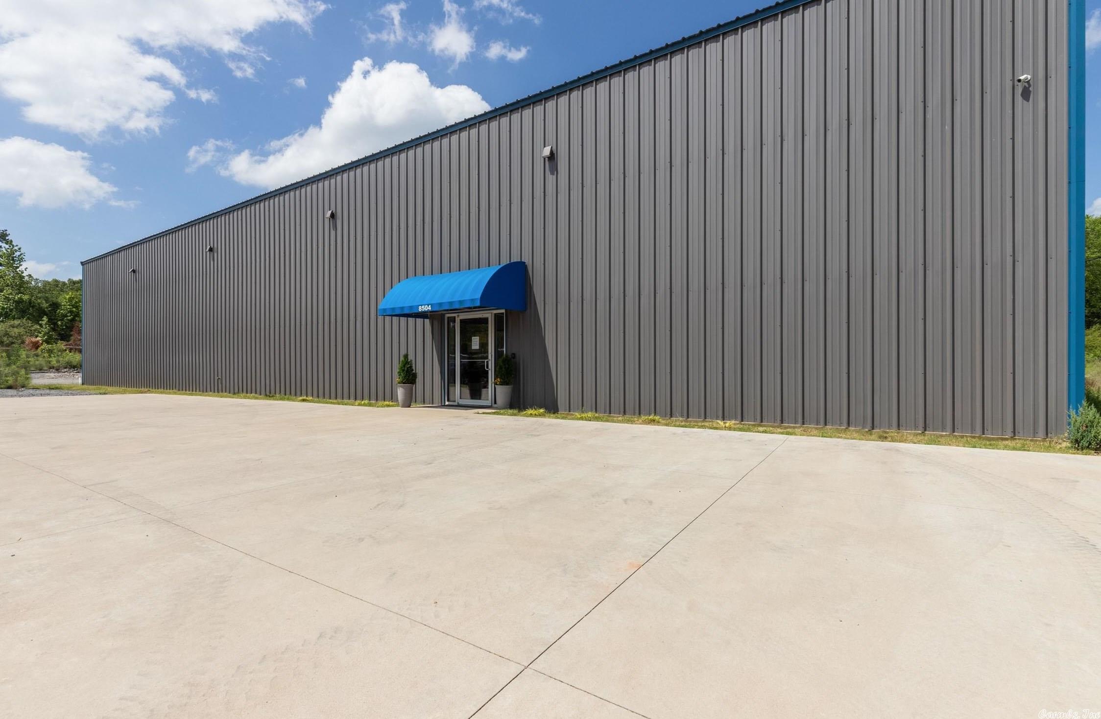 Suttons - Commercial Sale