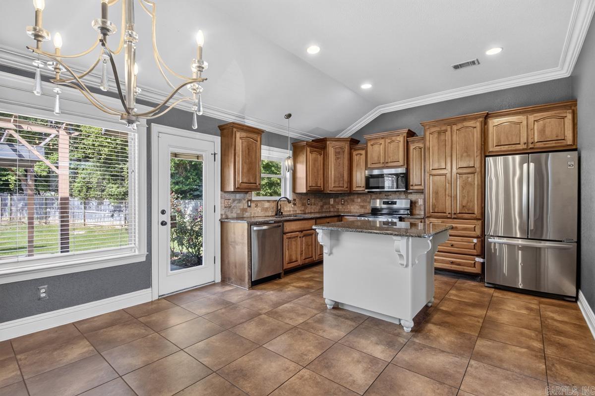 EAST RIDGE - Residential