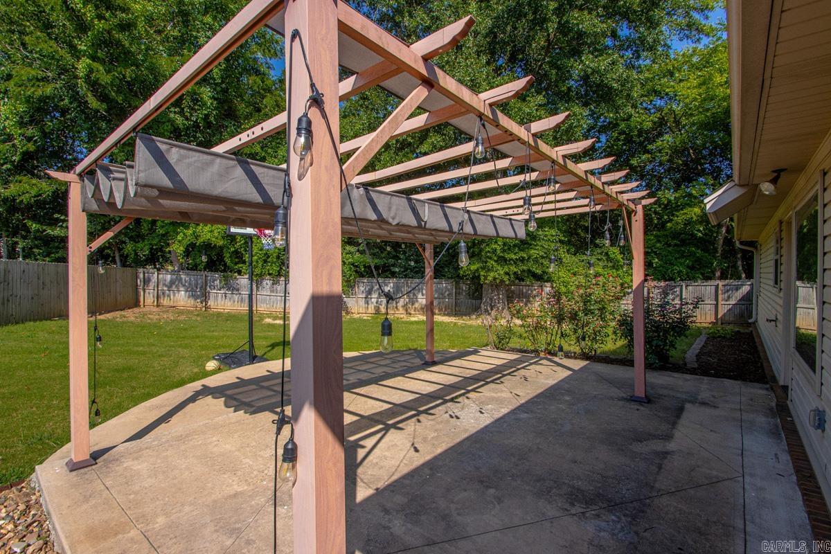 EAST RIDGE - Residential