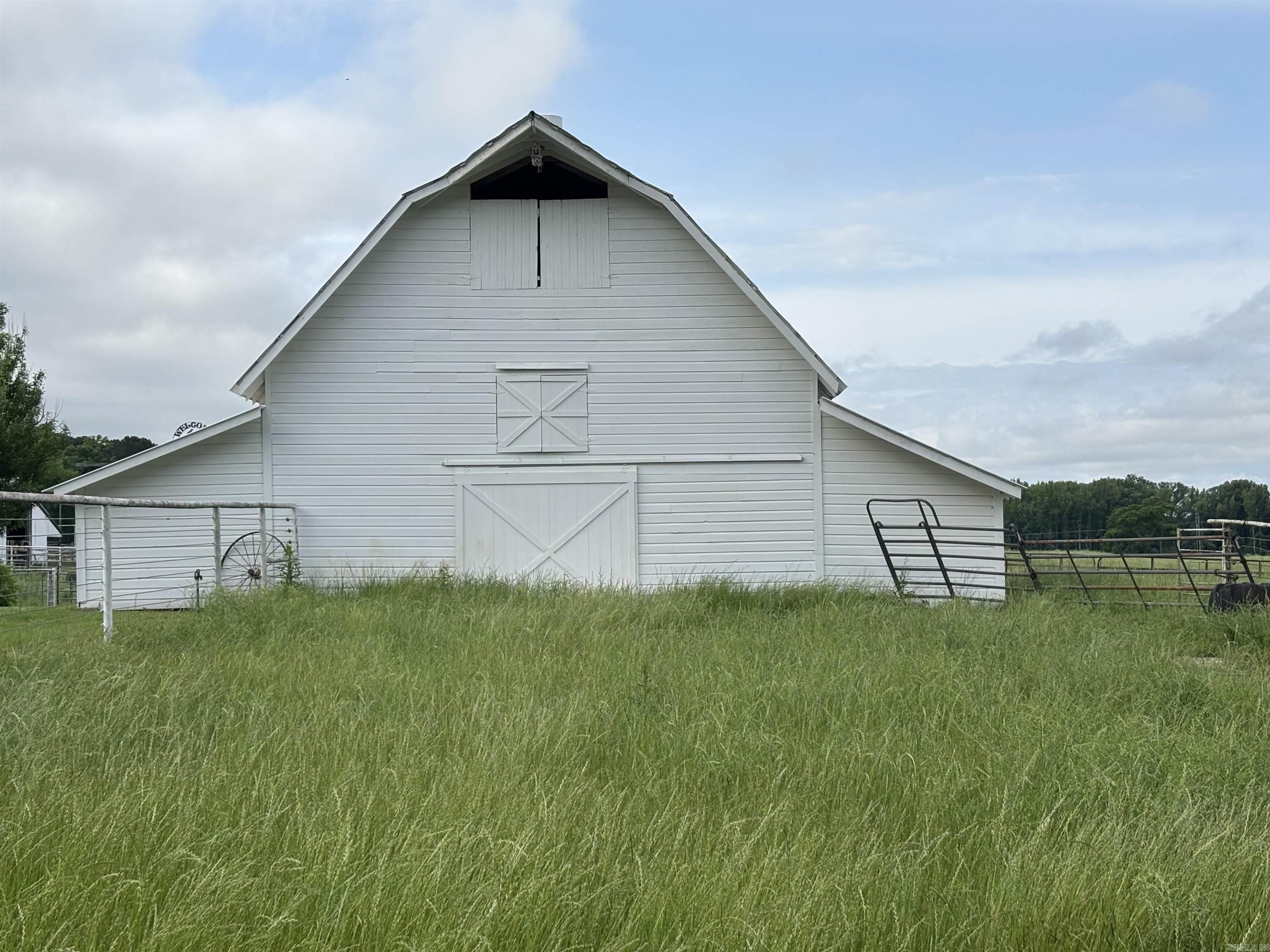 Metes & Bounds - Farm