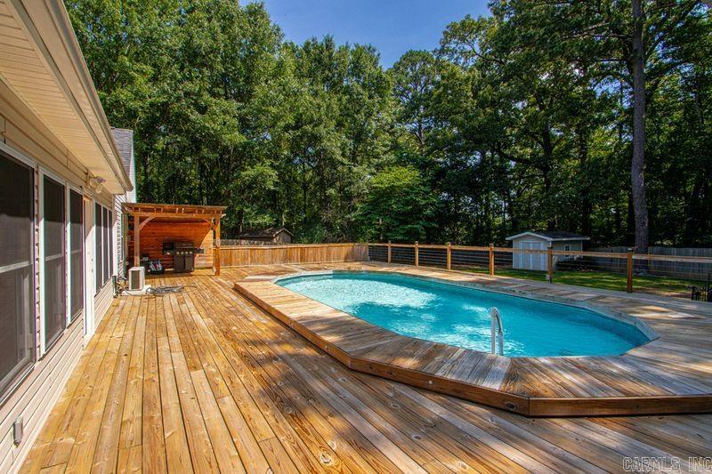 MEADOW RIDGE - Residential